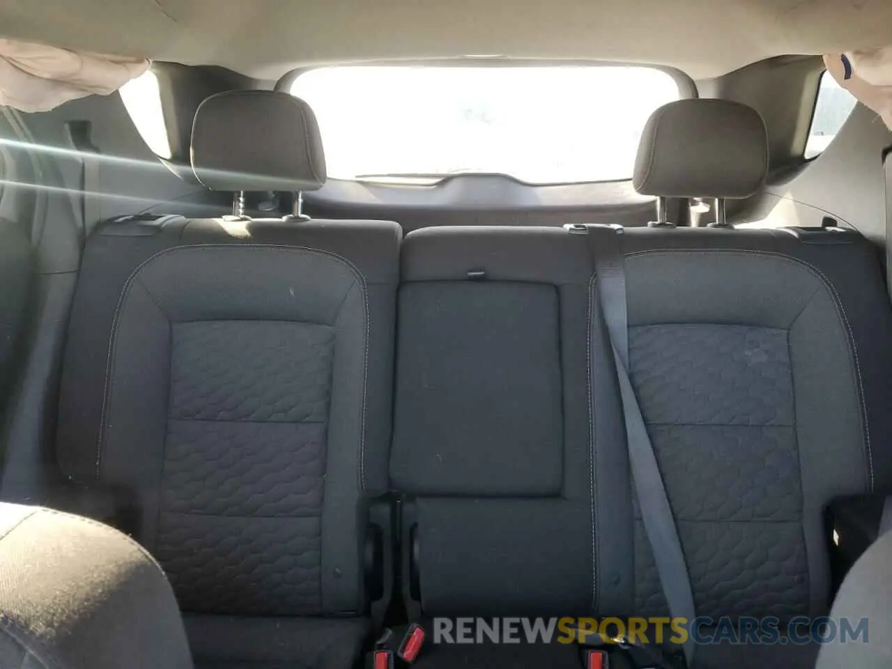 10 Photograph of a damaged car 2GNAXKEV7M6153141 CHEVROLET EQUINOX 2021