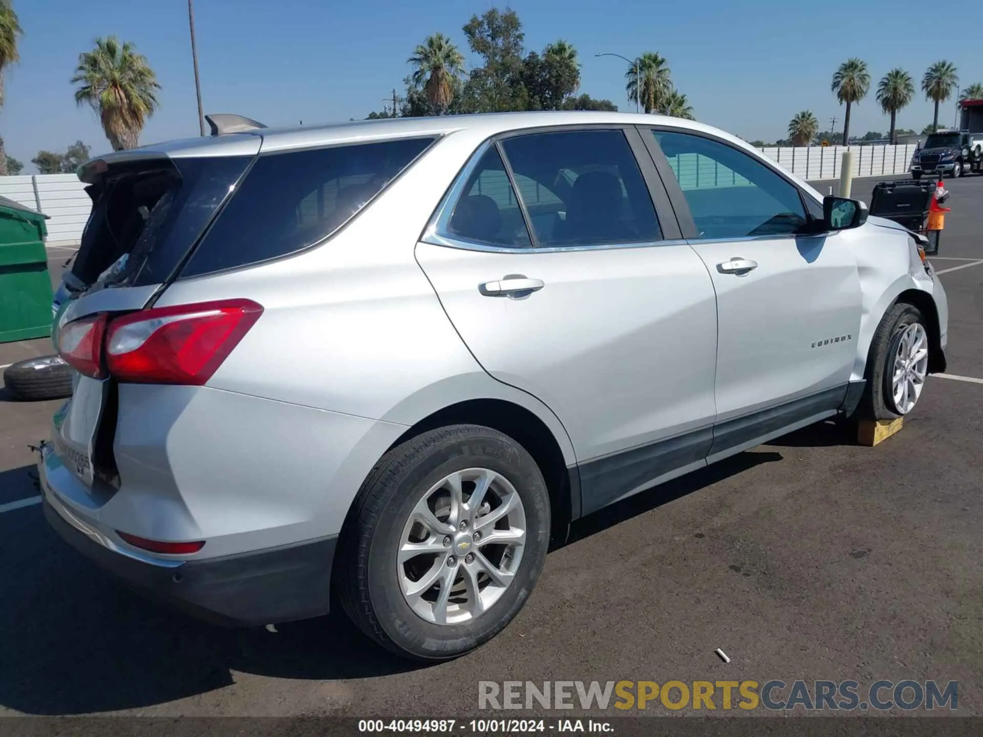 4 Фотография поврежденного автомобиля 2GNAXKEV8M6106541 CHEVROLET EQUINOX 2021