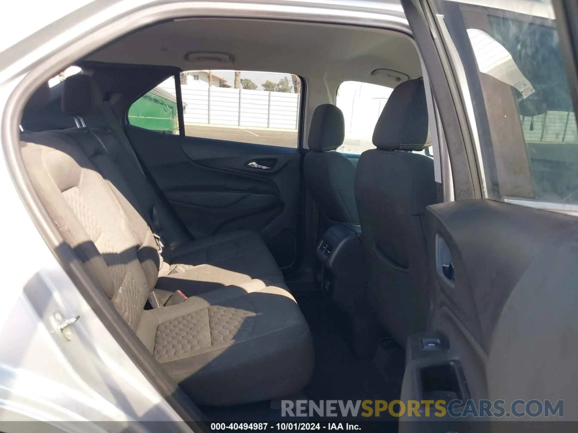 8 Фотография поврежденного автомобиля 2GNAXKEV8M6106541 CHEVROLET EQUINOX 2021