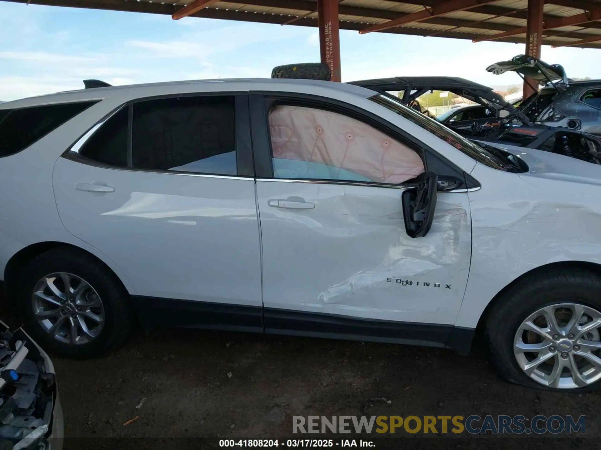 13 Photograph of a damaged car 2GNAXKEV8M6108239 CHEVROLET EQUINOX 2021
