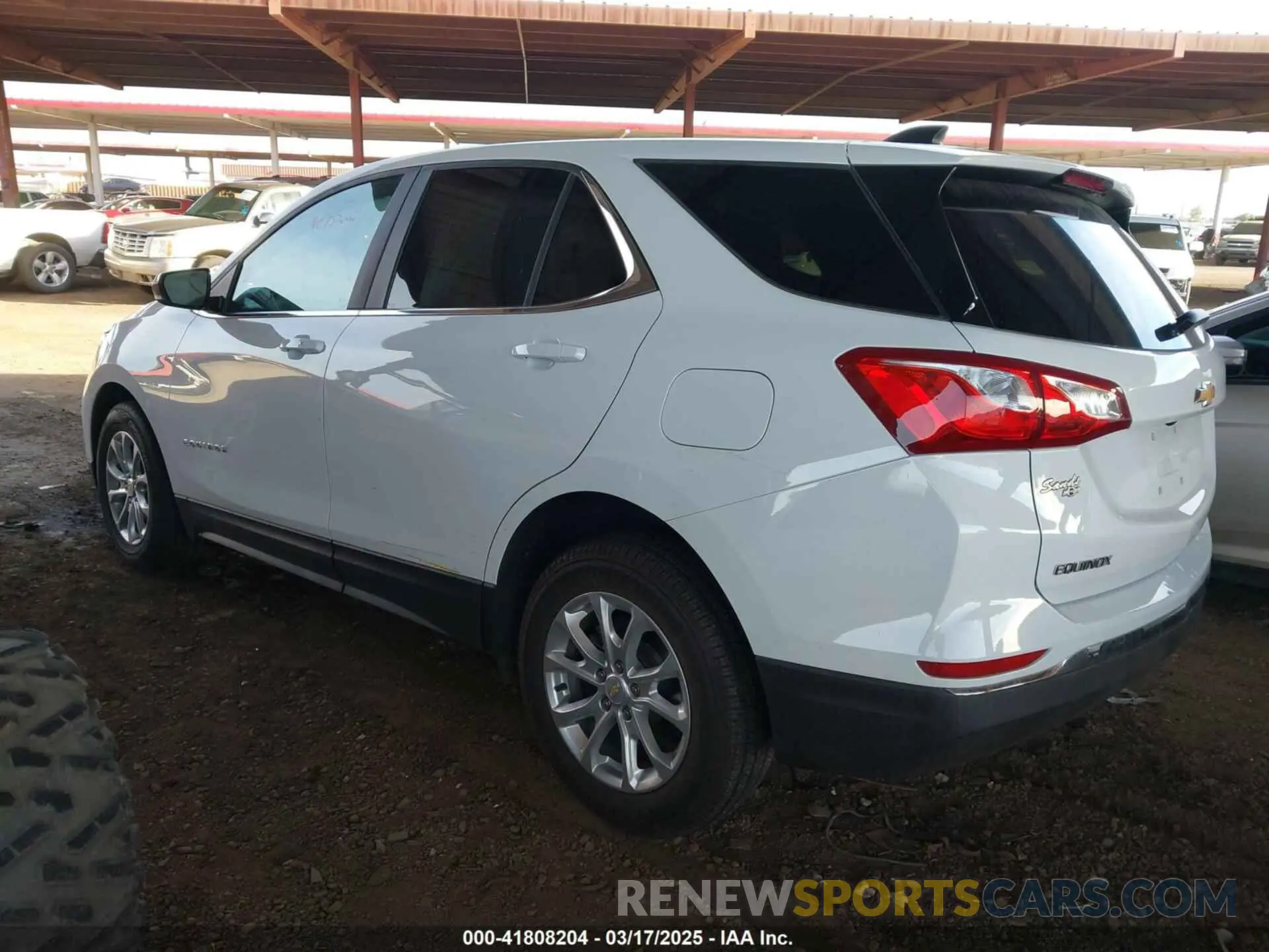 3 Photograph of a damaged car 2GNAXKEV8M6108239 CHEVROLET EQUINOX 2021