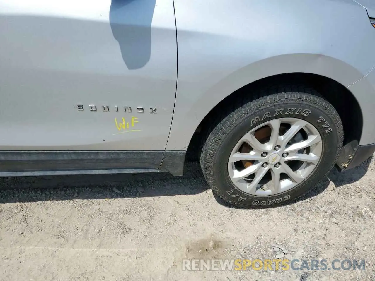13 Фотография поврежденного автомобиля 2GNAXKEV8M6111335 CHEVROLET EQUINOX 2021