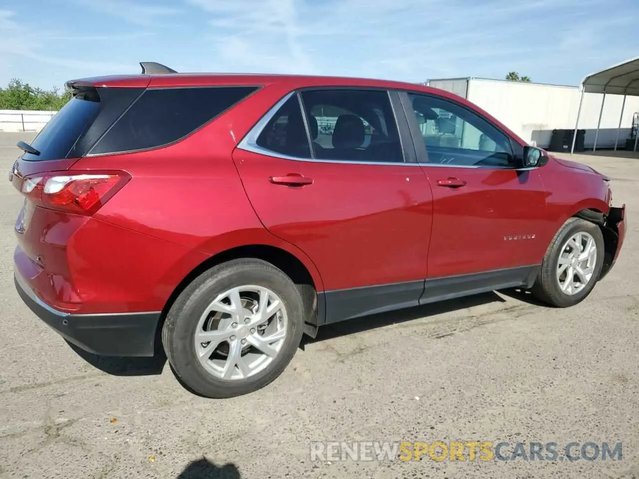 3 Фотография поврежденного автомобиля 2GNAXKEV8M6158641 CHEVROLET EQUINOX 2021