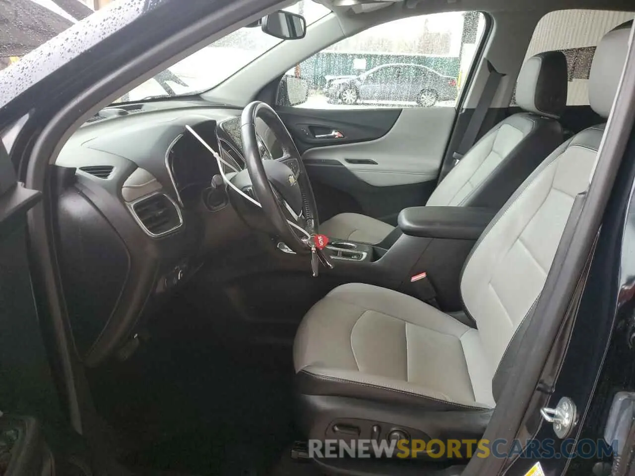 7 Photograph of a damaged car 2GNAXNEV5M6141202 CHEVROLET EQUINOX 2021