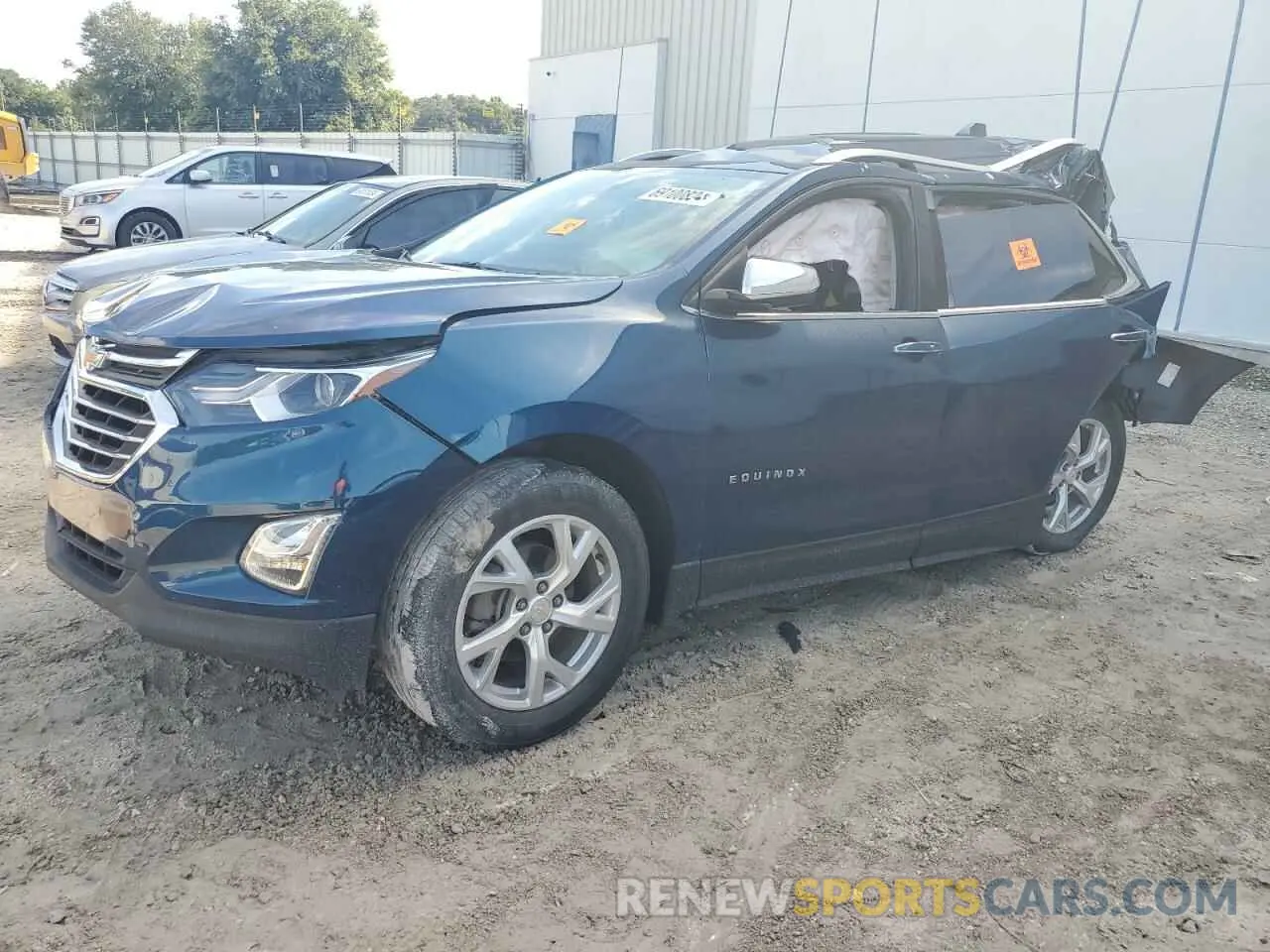 1 Photograph of a damaged car 2GNAXNEV9M6157869 CHEVROLET EQUINOX 2021