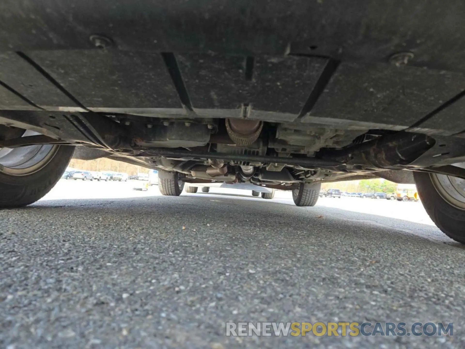 18 Photograph of a damaged car 2GNAXTEV1M6160138 CHEVROLET EQUINOX 2021