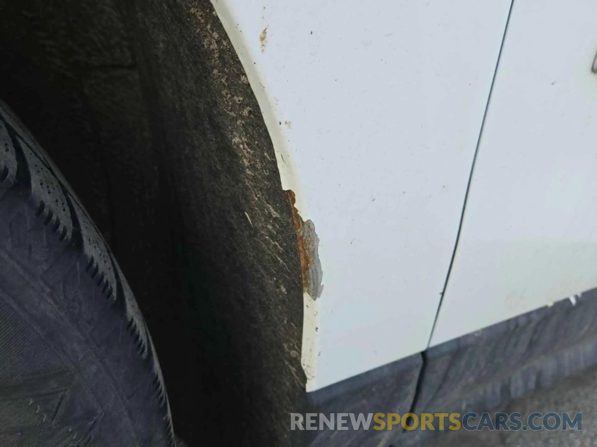21 Photograph of a damaged car 2GNAXTEV1M6160138 CHEVROLET EQUINOX 2021