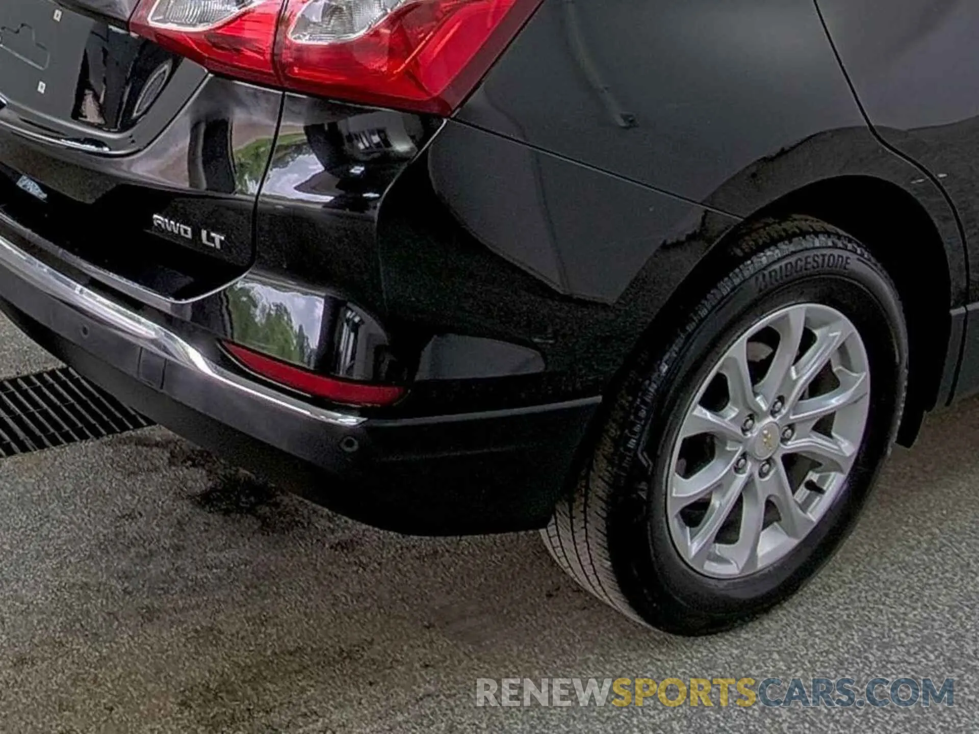 42 Фотография поврежденного автомобиля 2GNAXTEV3M6107635 CHEVROLET EQUINOX 2021