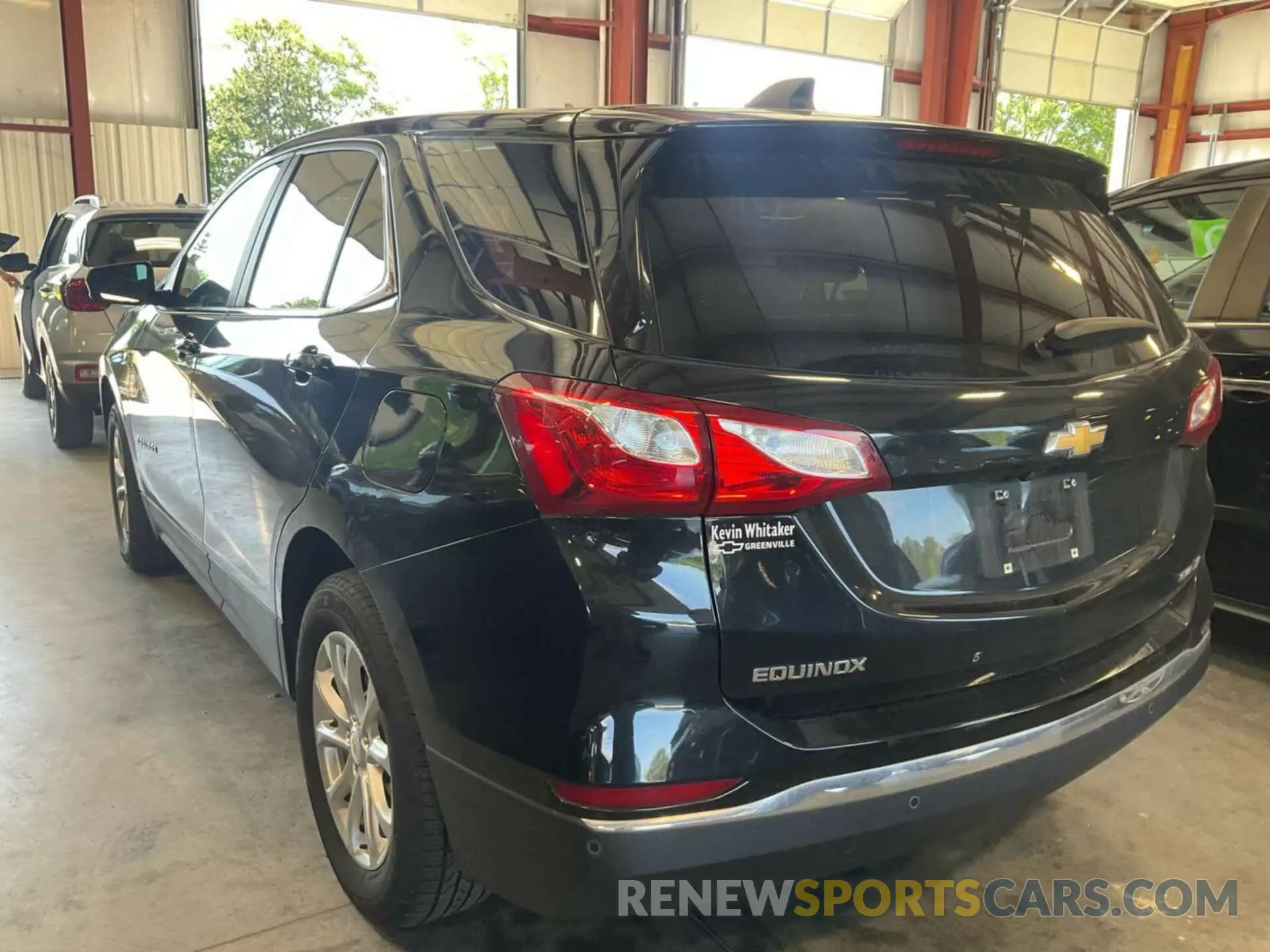 22 Photograph of a damaged car 2GNAXTEV3M6107828 CHEVROLET EQUINOX 2021