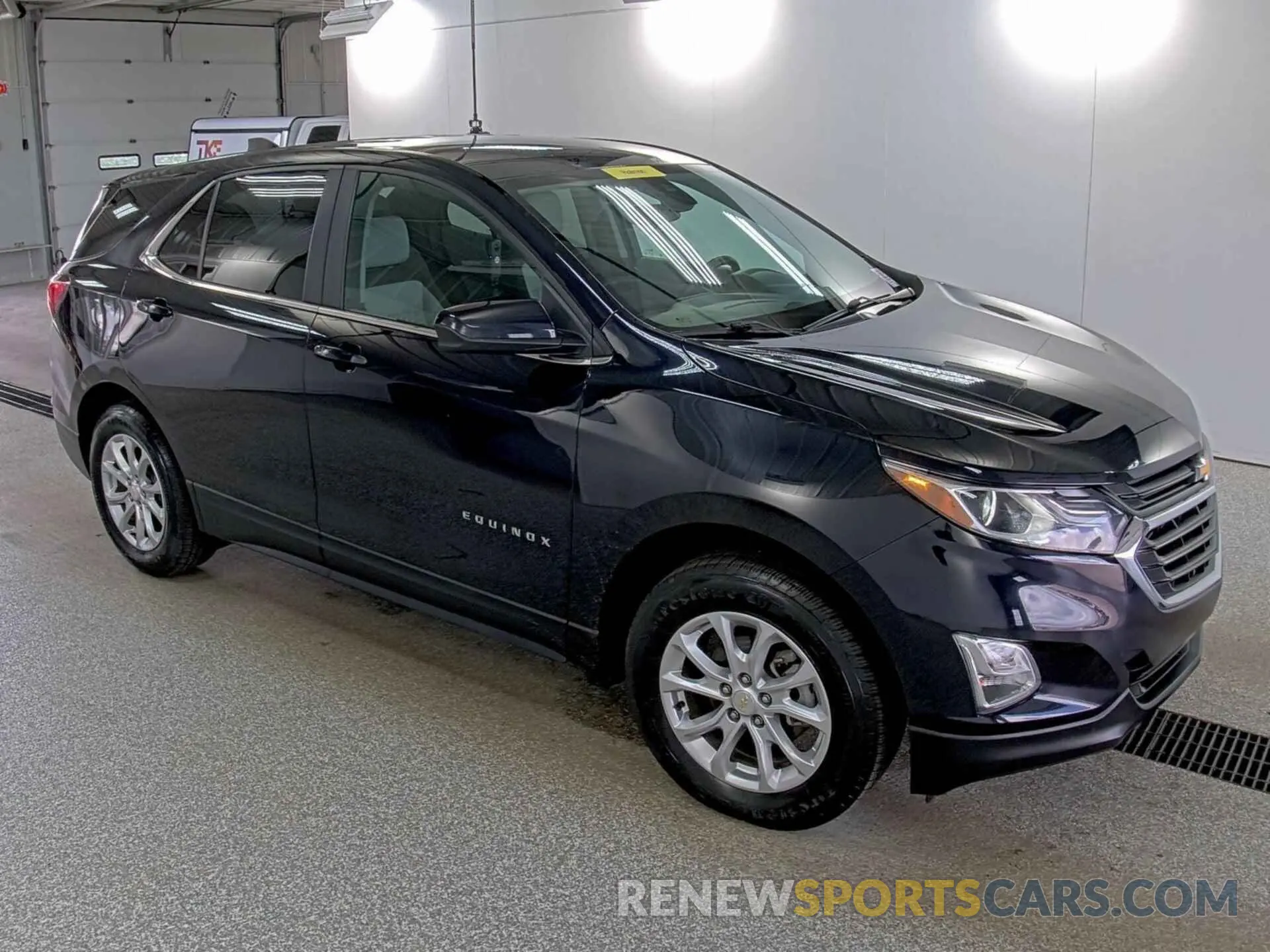 6 Photograph of a damaged car 2GNAXTEV6M6108181 CHEVROLET EQUINOX 2021