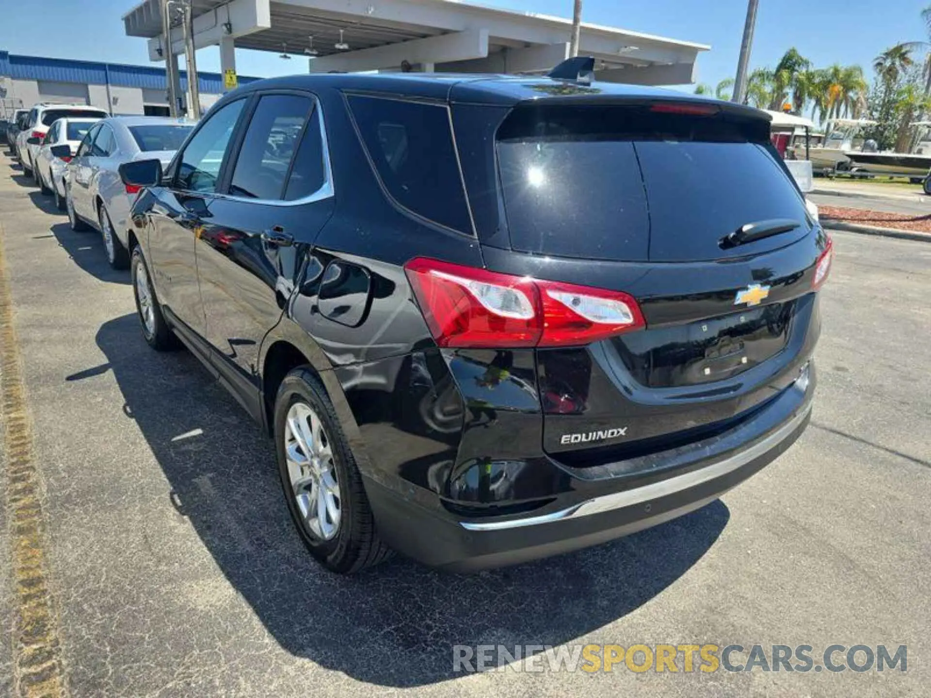 7 Photograph of a damaged car 2GNAXTEV6M6108231 CHEVROLET EQUINOX 2021