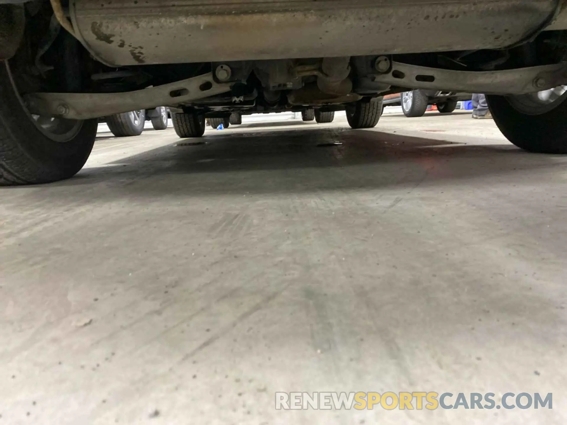 18 Photograph of a damaged car 2GNAXTEV6M6162063 CHEVROLET EQUINOX 2021