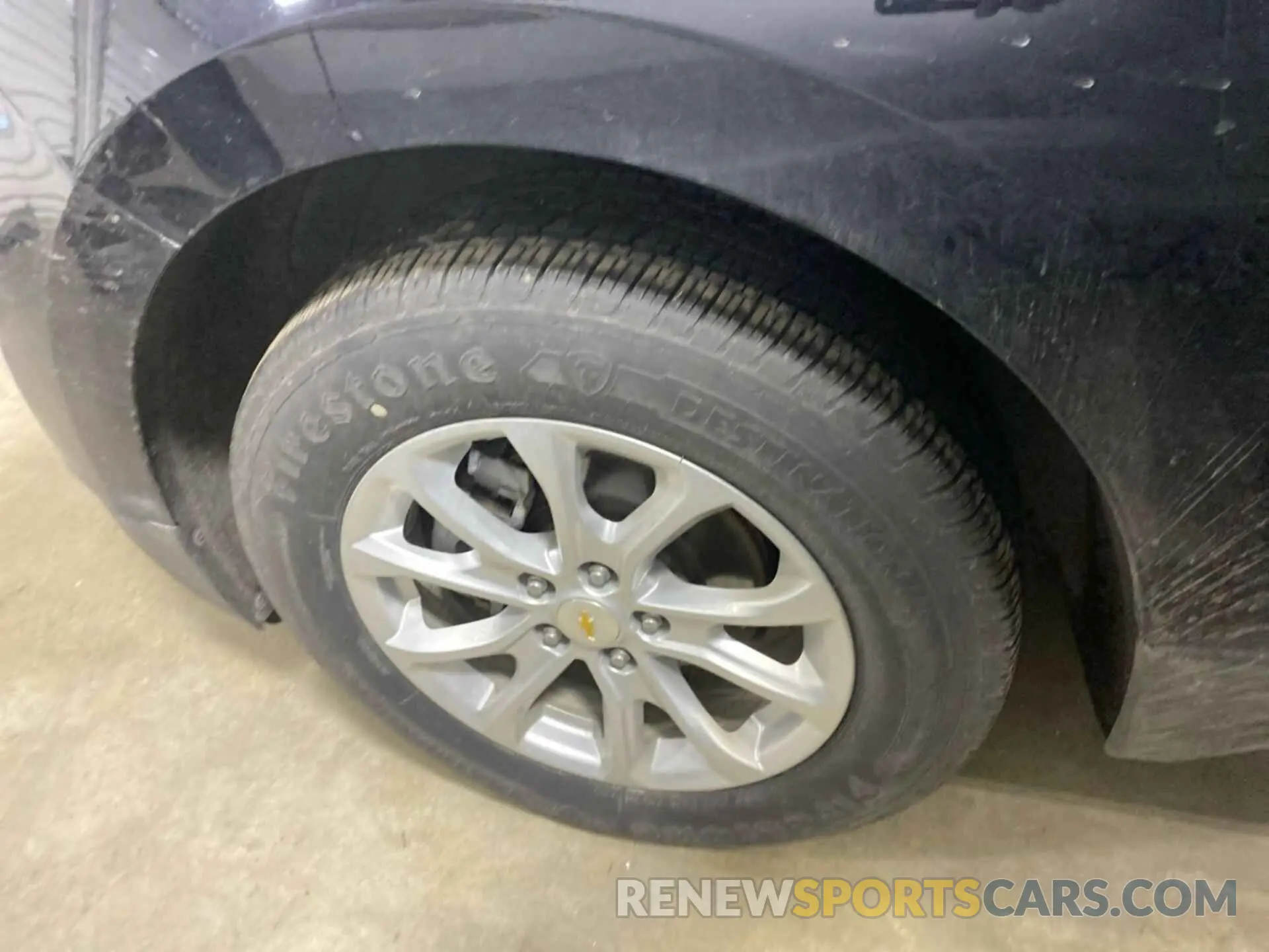 9 Photograph of a damaged car 2GNAXTEV6M6162063 CHEVROLET EQUINOX 2021