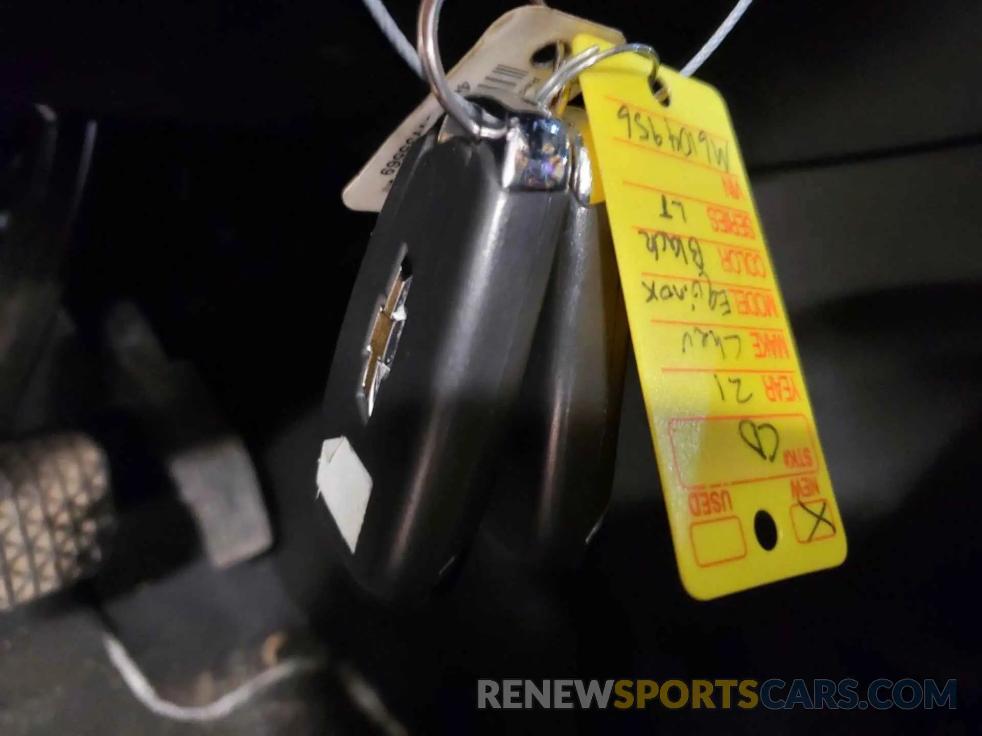 14 Photograph of a damaged car 2GNAXTEV8M6104956 CHEVROLET EQUINOX 2021