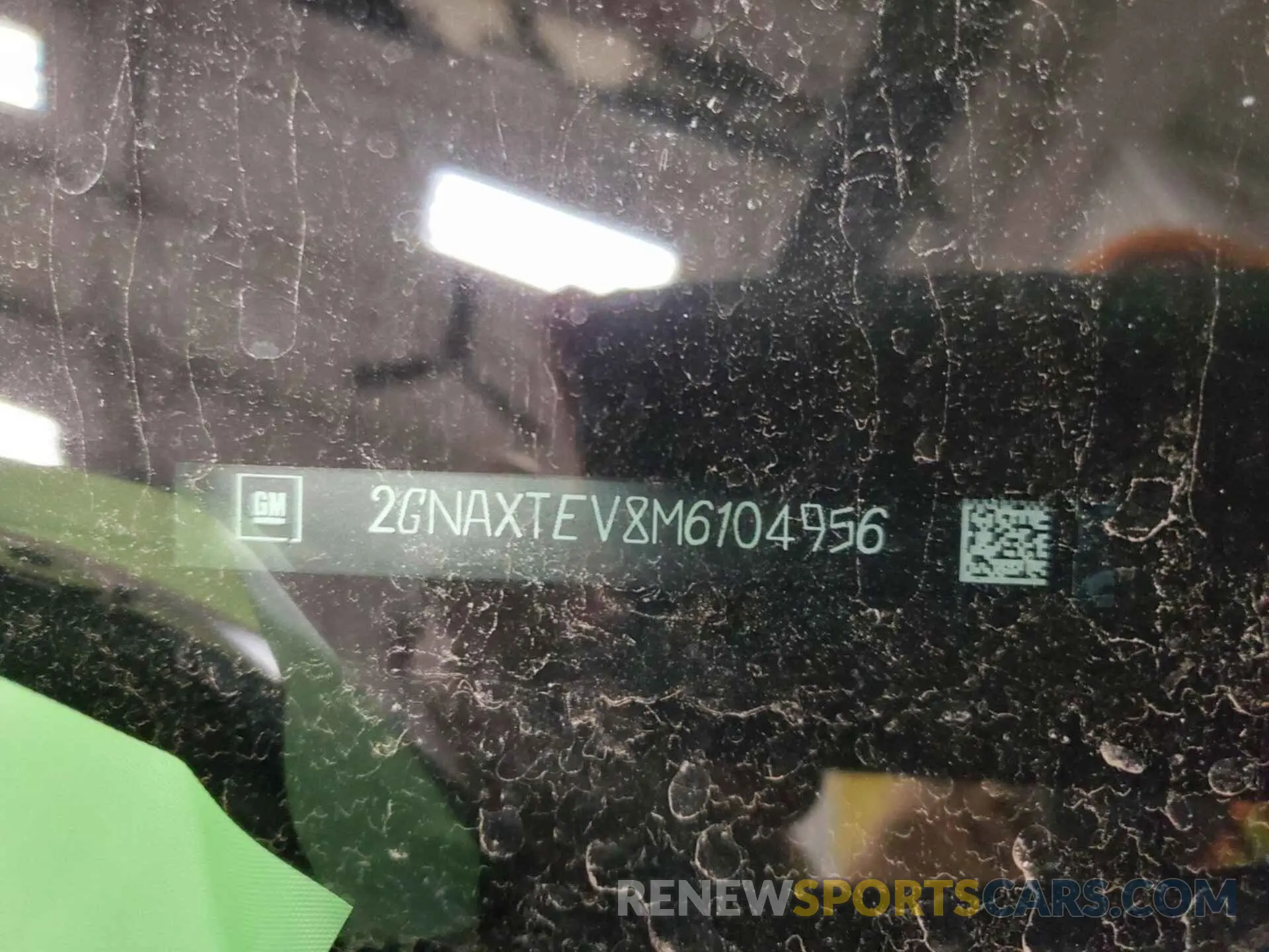 5 Photograph of a damaged car 2GNAXTEV8M6104956 CHEVROLET EQUINOX 2021
