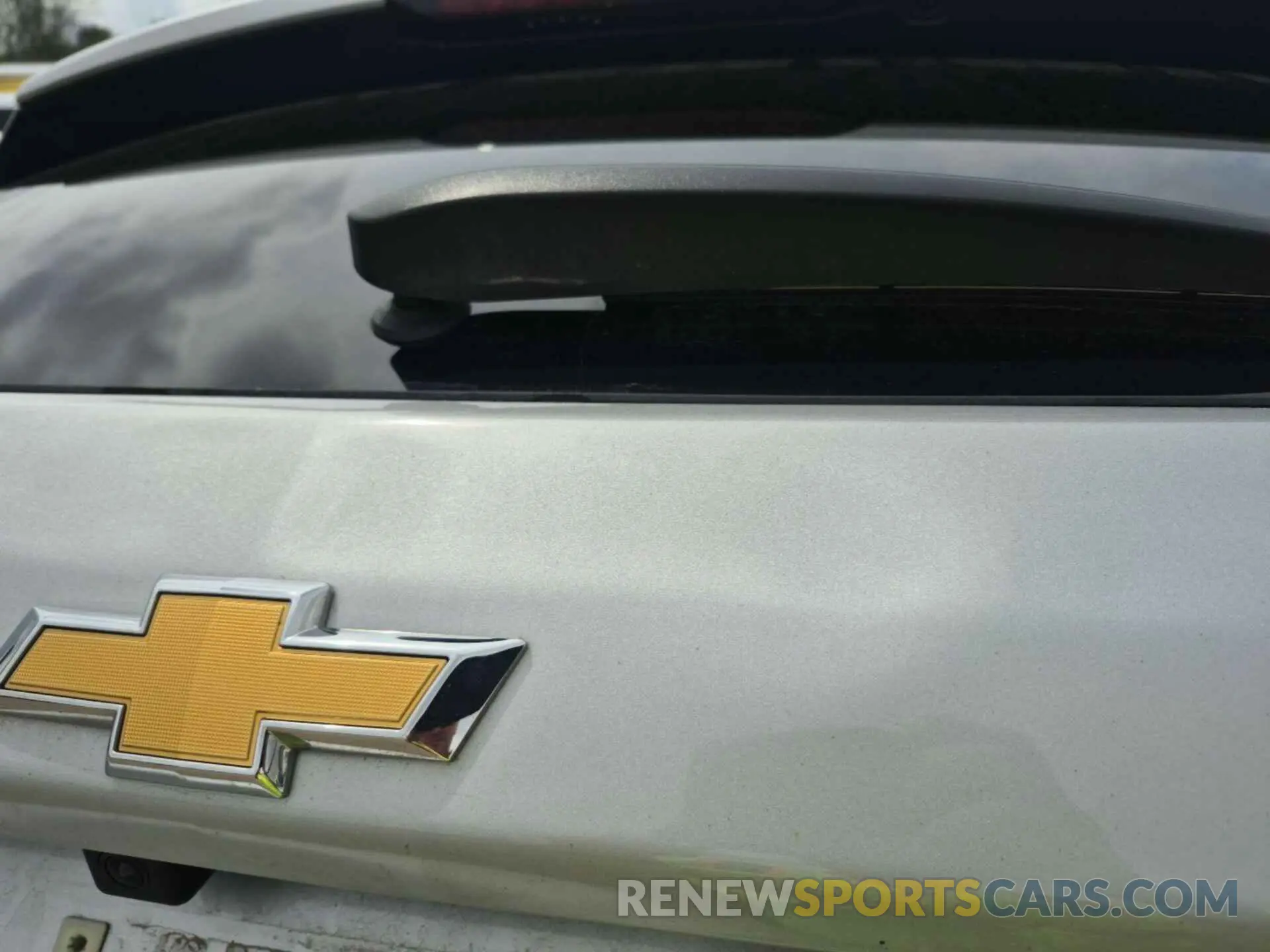 2 Photograph of a damaged car 2GNAXTEV8M6158242 CHEVROLET EQUINOX 2021