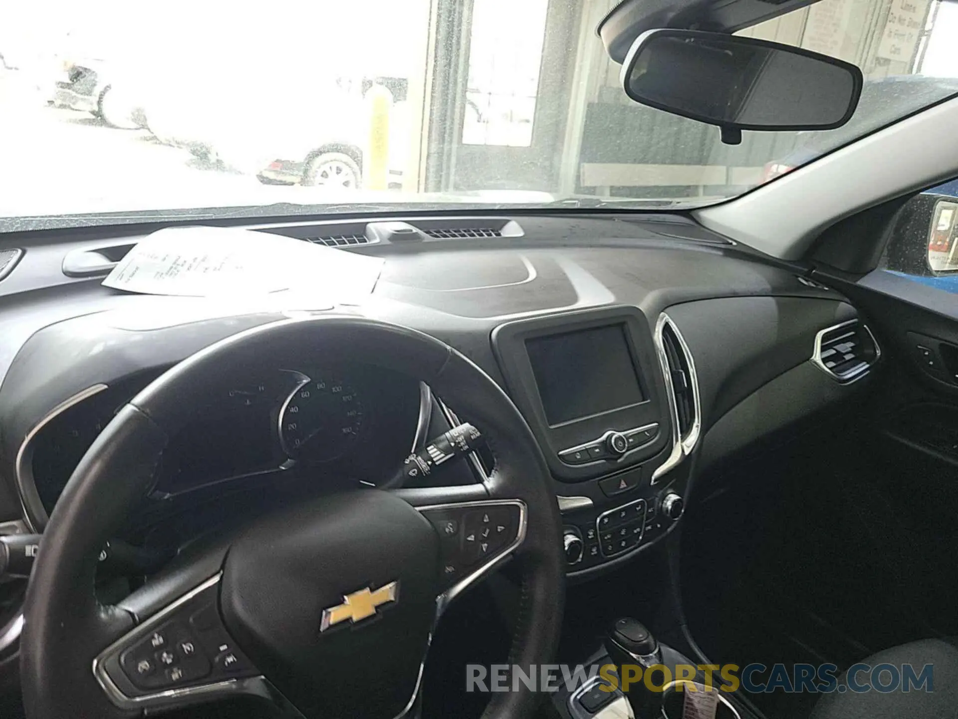 12 Photograph of a damaged car 2GNAXTEV9M6160775 CHEVROLET EQUINOX 2021