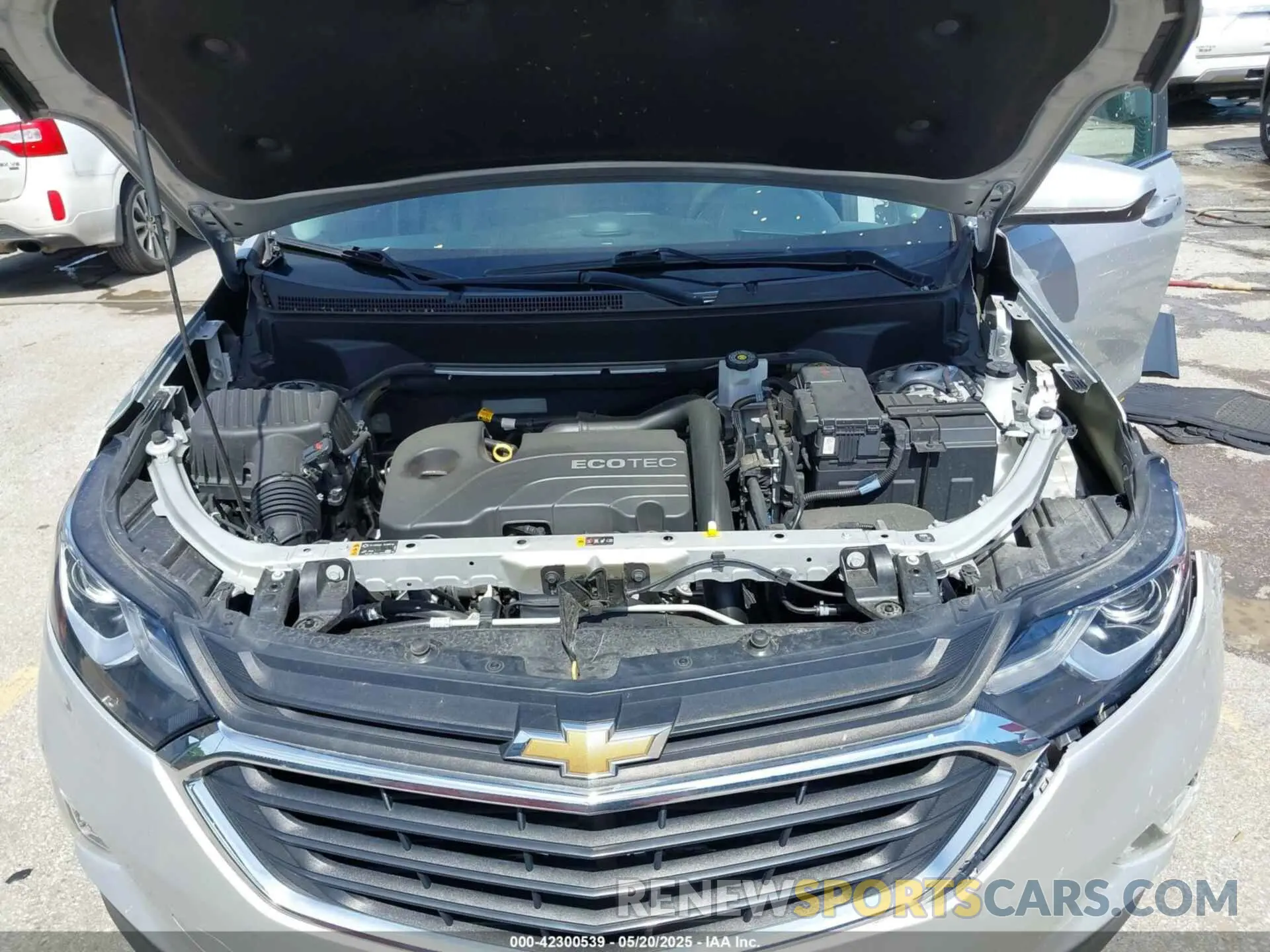 10 Фотография поврежденного автомобиля 2GNAXUEV0M6106898 CHEVROLET EQUINOX 2021
