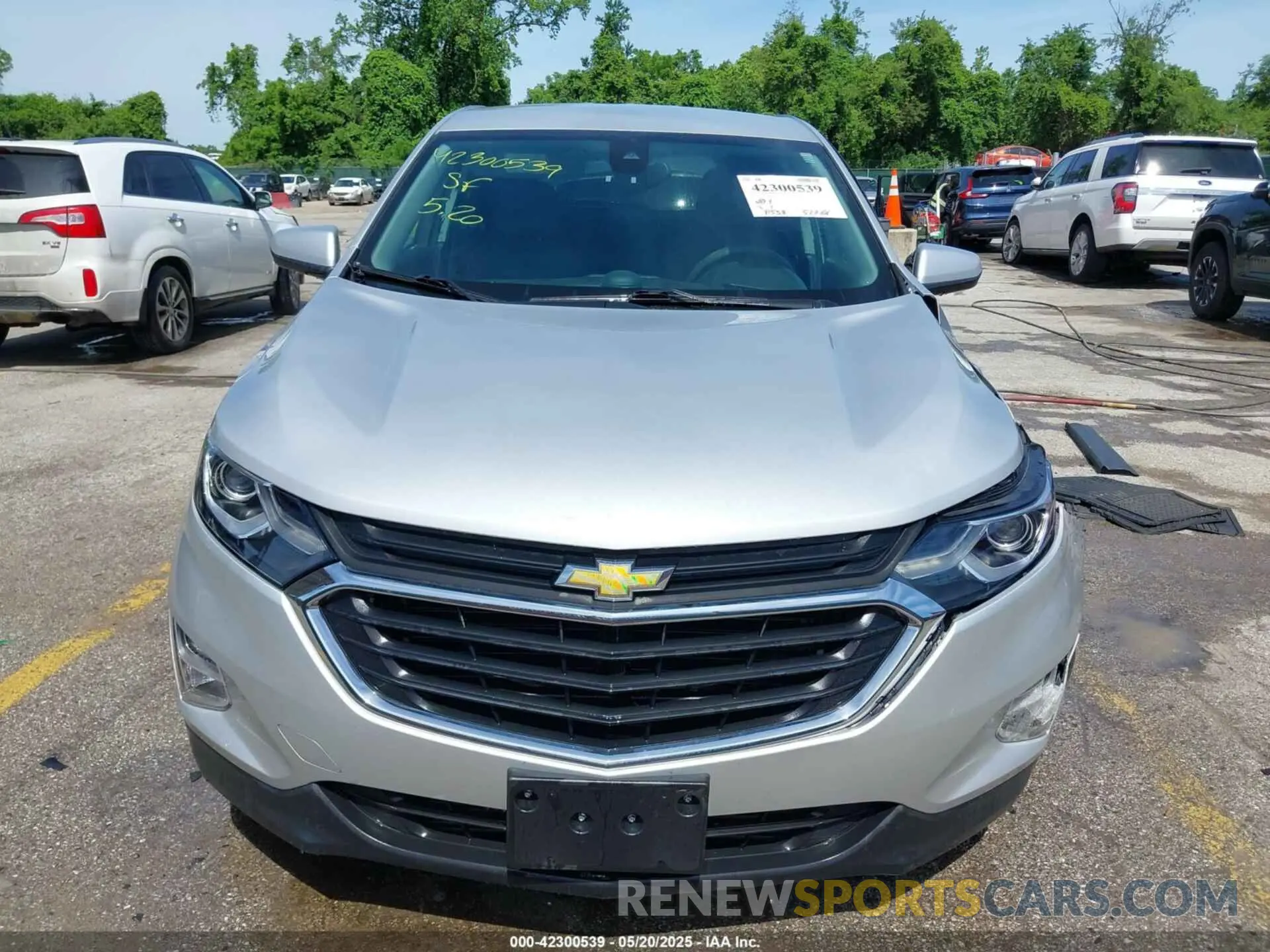 12 Фотография поврежденного автомобиля 2GNAXUEV0M6106898 CHEVROLET EQUINOX 2021