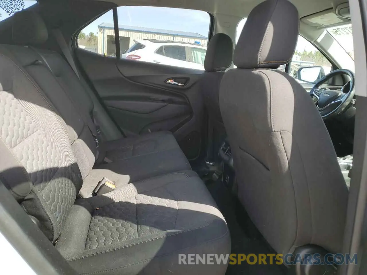 11 Фотография поврежденного автомобиля 2GNAXUEV0M6145166 CHEVROLET EQUINOX 2021