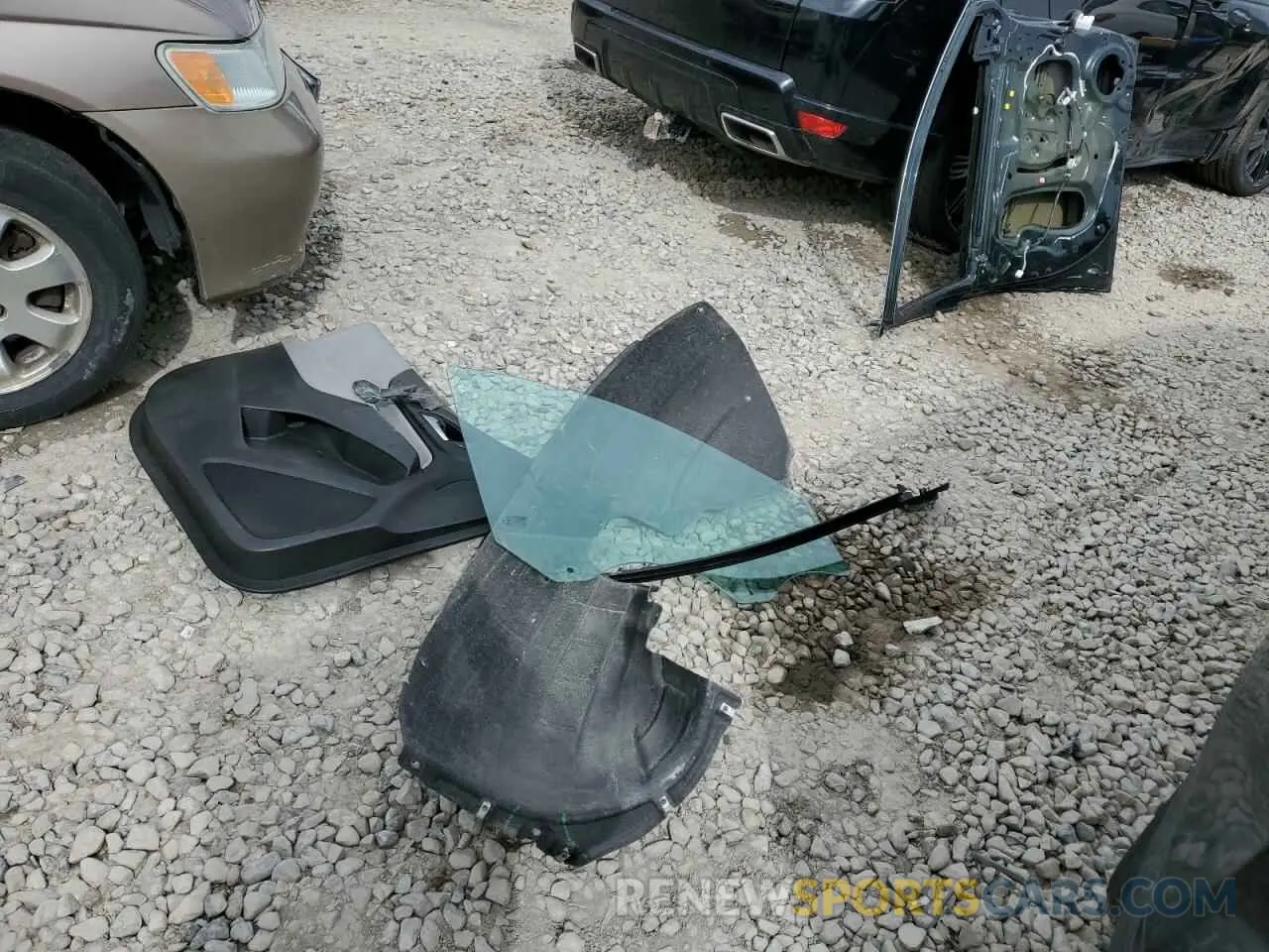 12 Фотография поврежденного автомобиля 2GNAXUEV0M6147452 CHEVROLET EQUINOX 2021