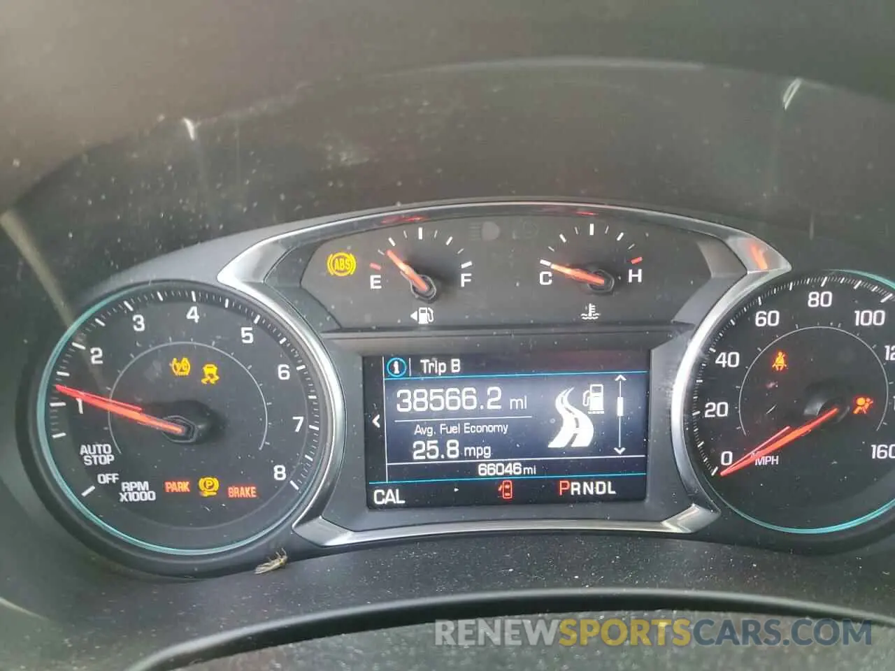 9 Photograph of a damaged car 2GNAXUEV0M6160167 CHEVROLET EQUINOX 2021