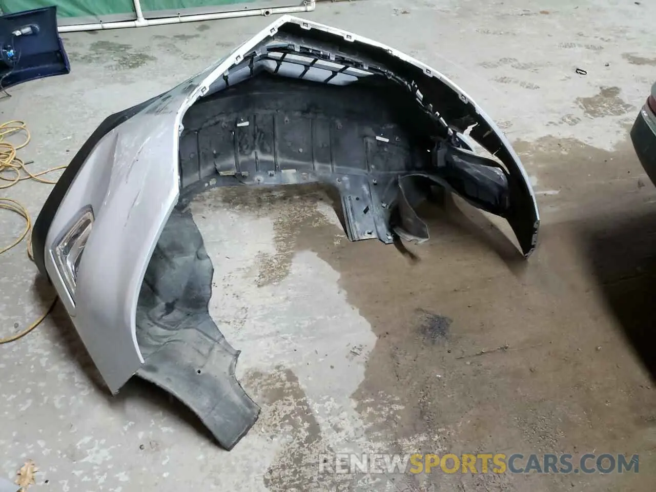 13 Photograph of a damaged car 2GNAXUEV3M6101050 CHEVROLET EQUINOX 2021