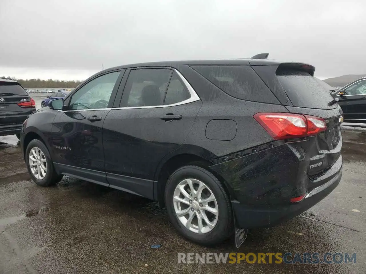 2 Photograph of a damaged car 2GNAXUEV5M6100594 CHEVROLET EQUINOX 2021