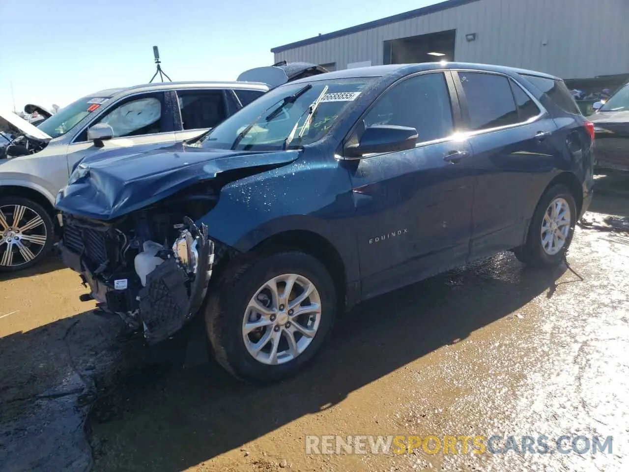 1 Photograph of a damaged car 2GNAXUEV5M6148158 CHEVROLET EQUINOX 2021