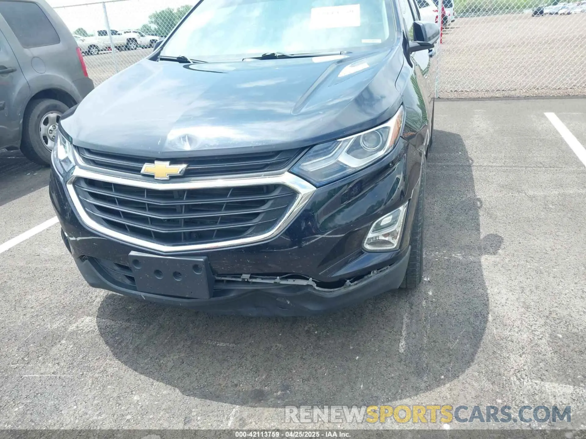 6 Photograph of a damaged car 2GNAXUEV8M6113730 CHEVROLET EQUINOX 2021