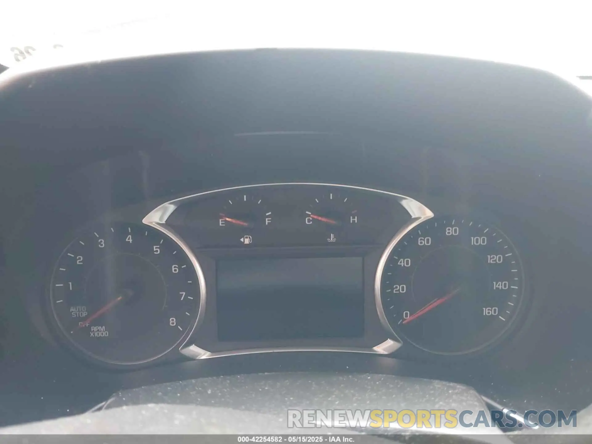 7 Фотография поврежденного автомобиля 2GNAXUEV8M6136585 CHEVROLET EQUINOX 2021
