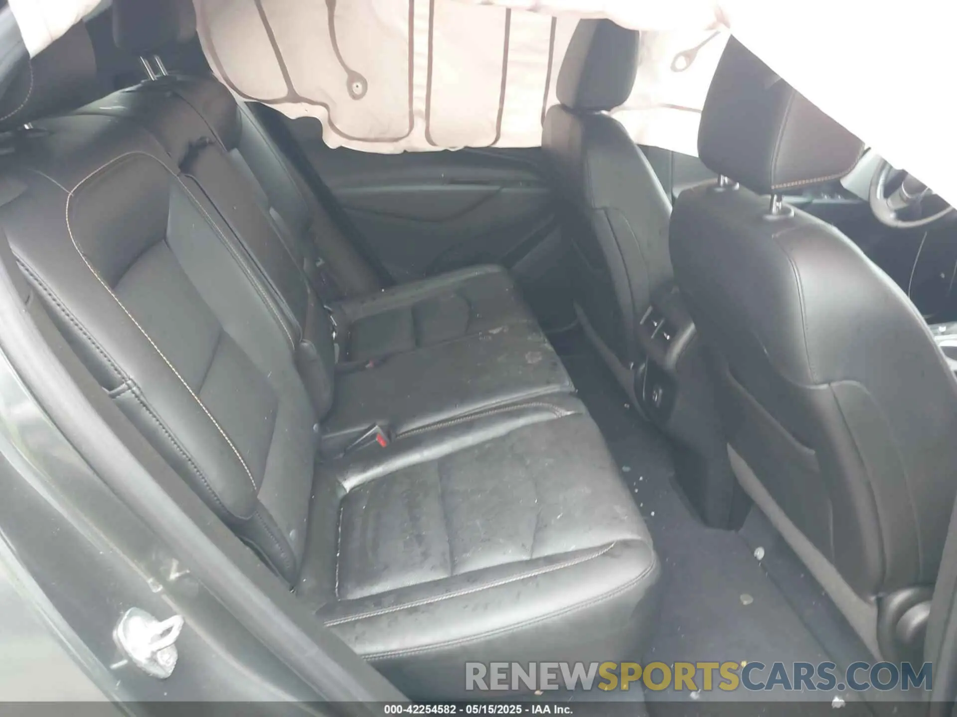 8 Фотография поврежденного автомобиля 2GNAXUEV8M6136585 CHEVROLET EQUINOX 2021