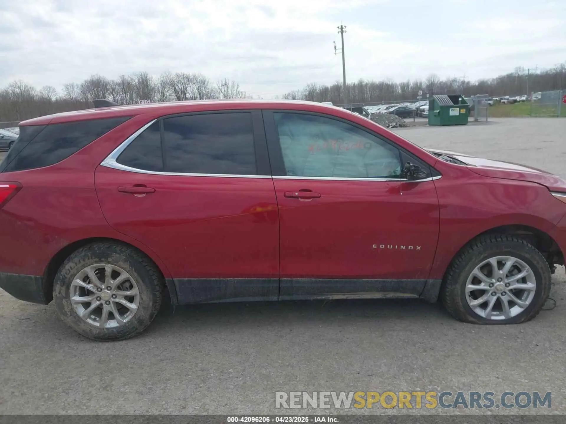 13 Фотография поврежденного автомобиля 2GNAXUEV8M6150504 CHEVROLET EQUINOX 2021