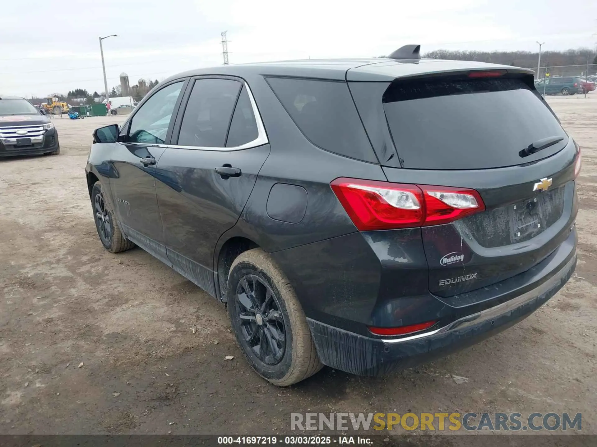 3 Photograph of a damaged car 2GNAXUEV9M6134361 CHEVROLET EQUINOX 2021