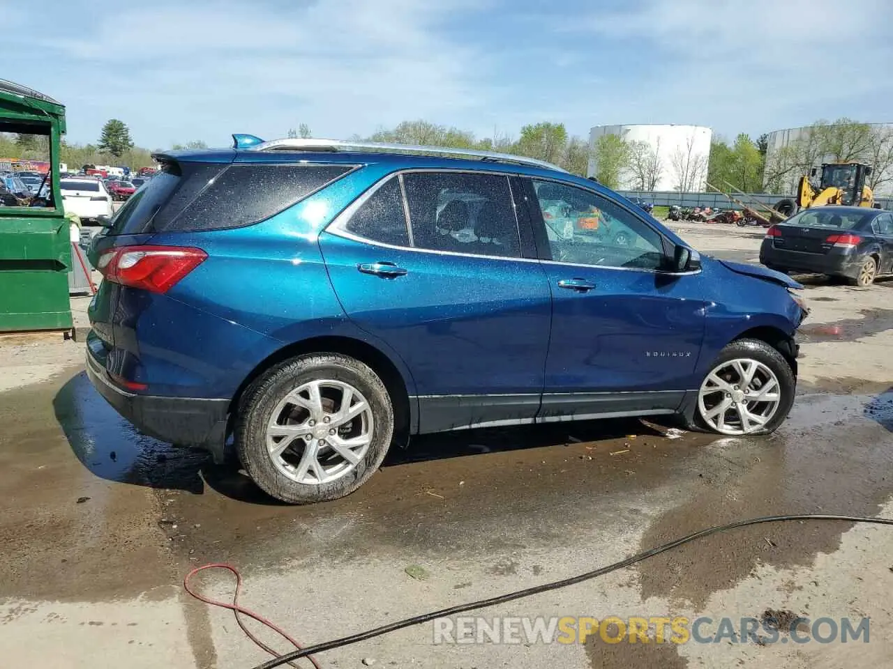 3 Photograph of a damaged car 2GNAXXEV9M6115343 CHEVROLET EQUINOX 2021