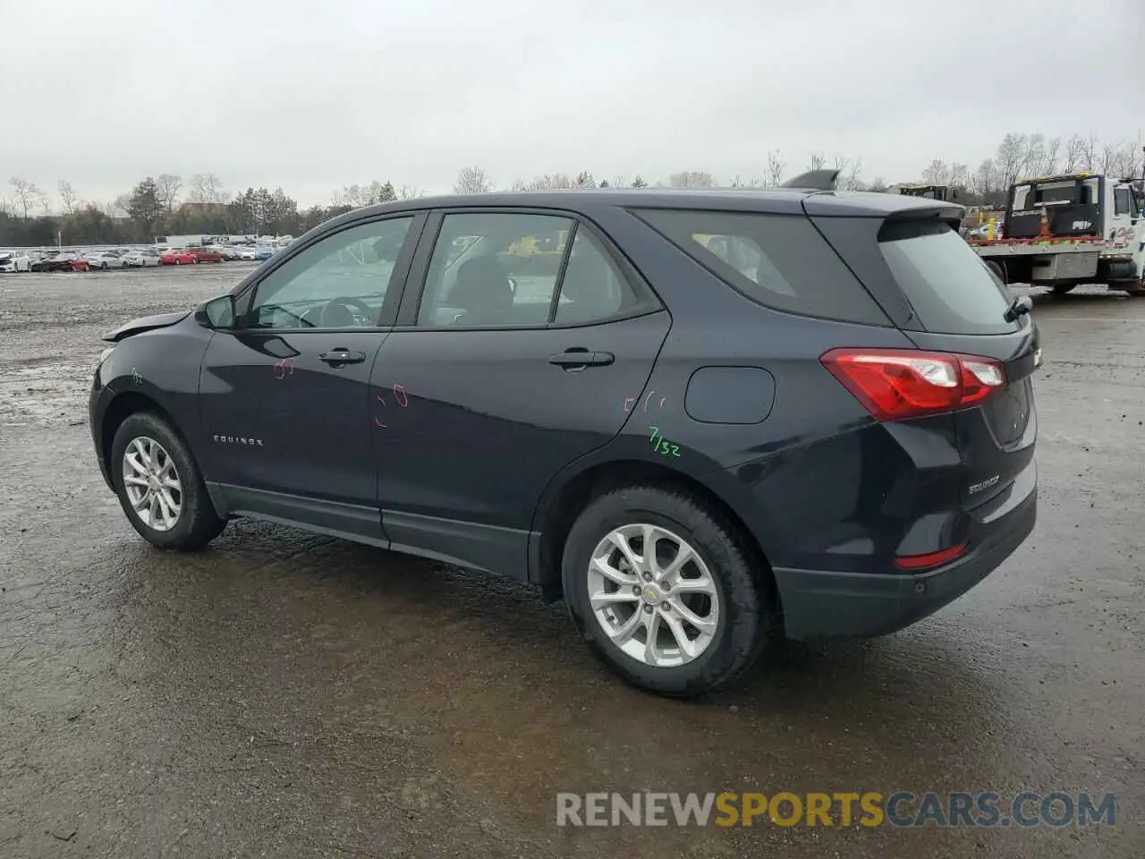 2 Photograph of a damaged car 3GNAX5EV0MS141383 CHEVROLET EQUINOX 2021