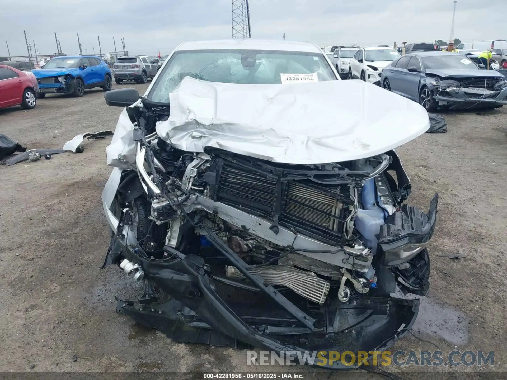 12 Photograph of a damaged car 3GNAXFEVXMS104993 CHEVROLET EQUINOX 2021