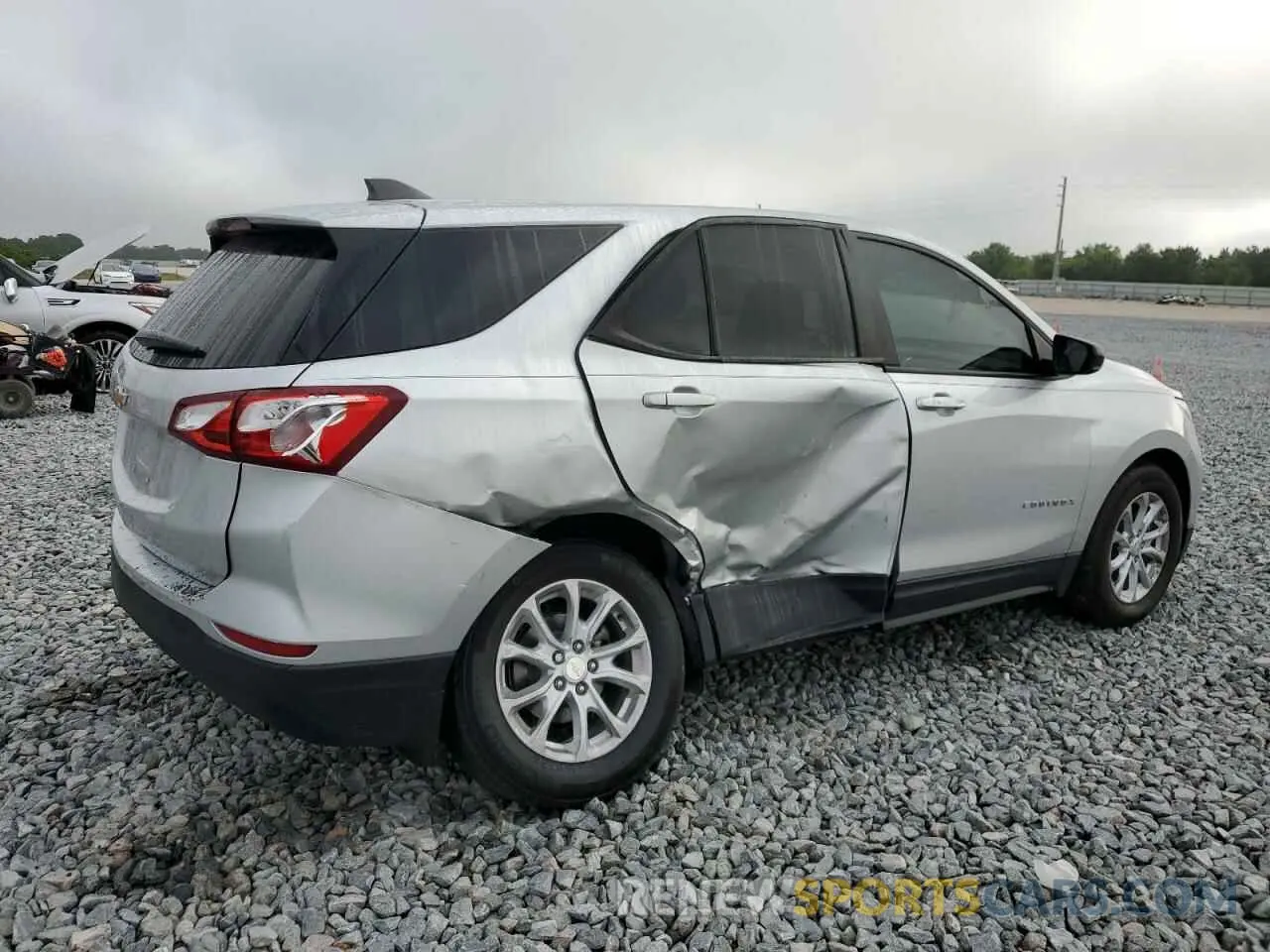 3 Photograph of a damaged car 3GNAXHEV0MS120485 CHEVROLET EQUINOX 2021