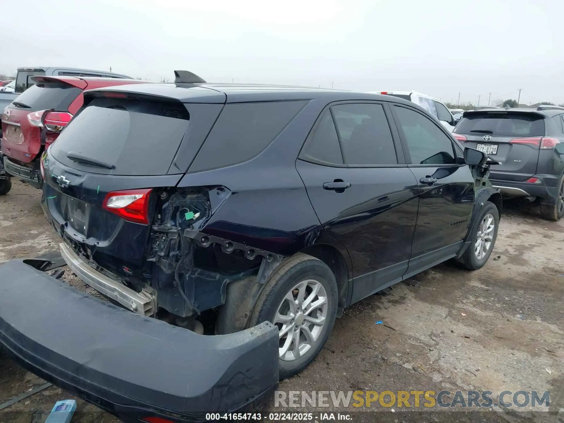 4 Фотография поврежденного автомобиля 3GNAXHEV0MS121183 CHEVROLET EQUINOX 2021