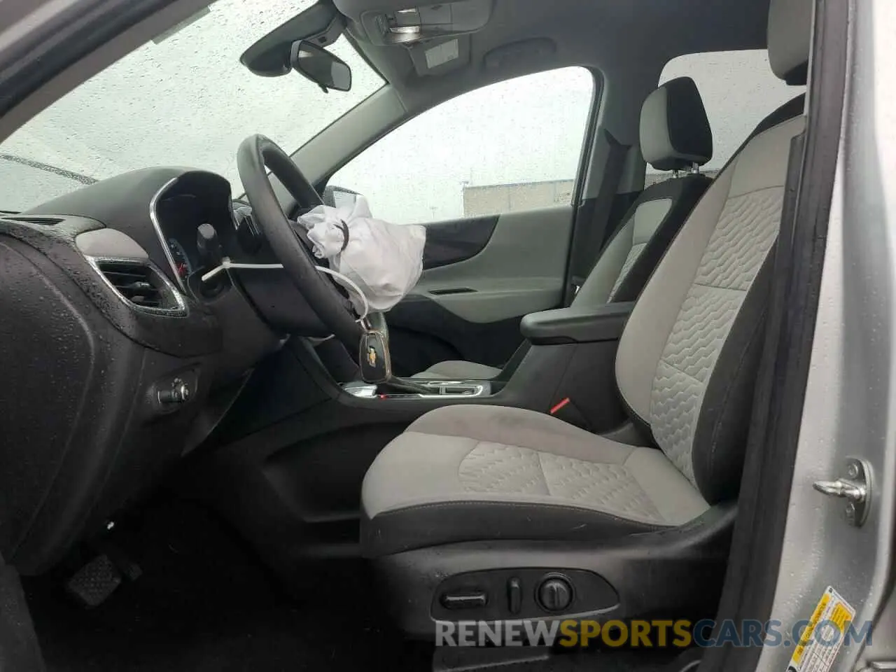7 Photograph of a damaged car 3GNAXHEV0MS174272 CHEVROLET EQUINOX 2021