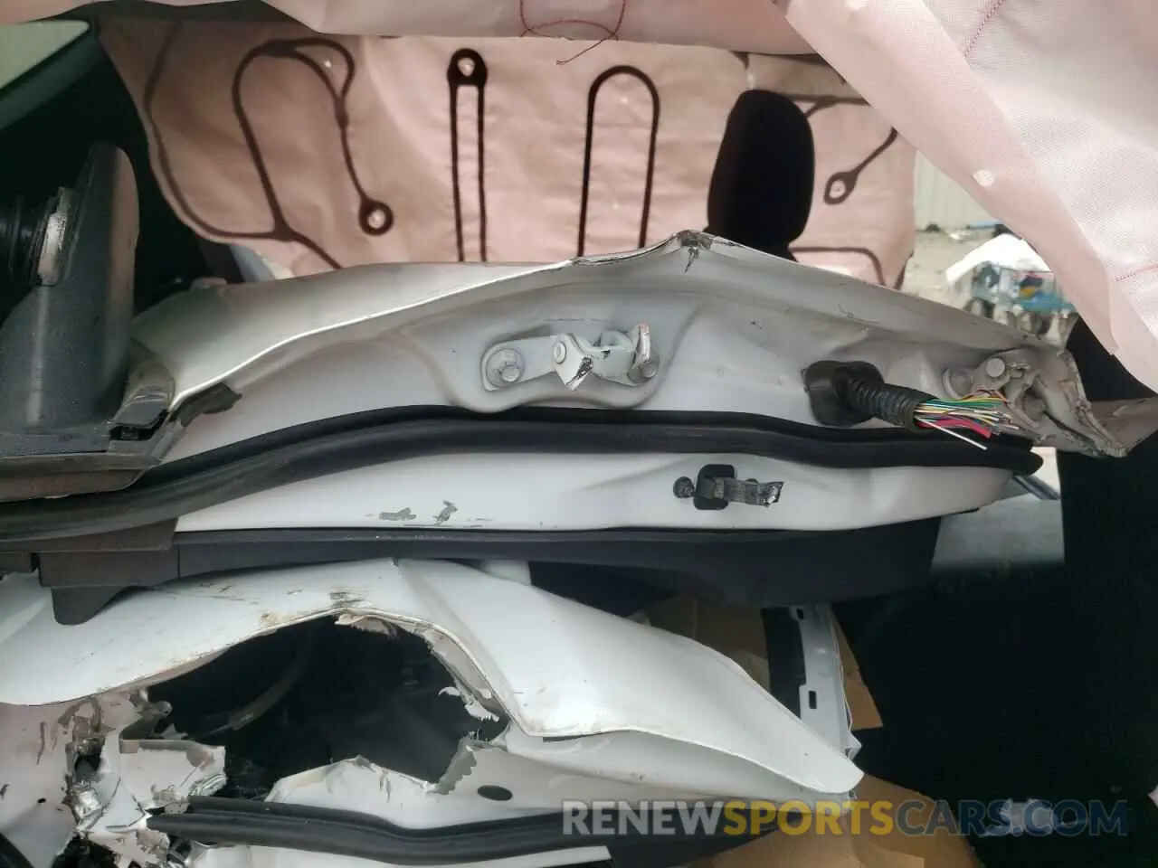 11 Photograph of a damaged car 3GNAXHEV1MS118969 CHEVROLET EQUINOX 2021