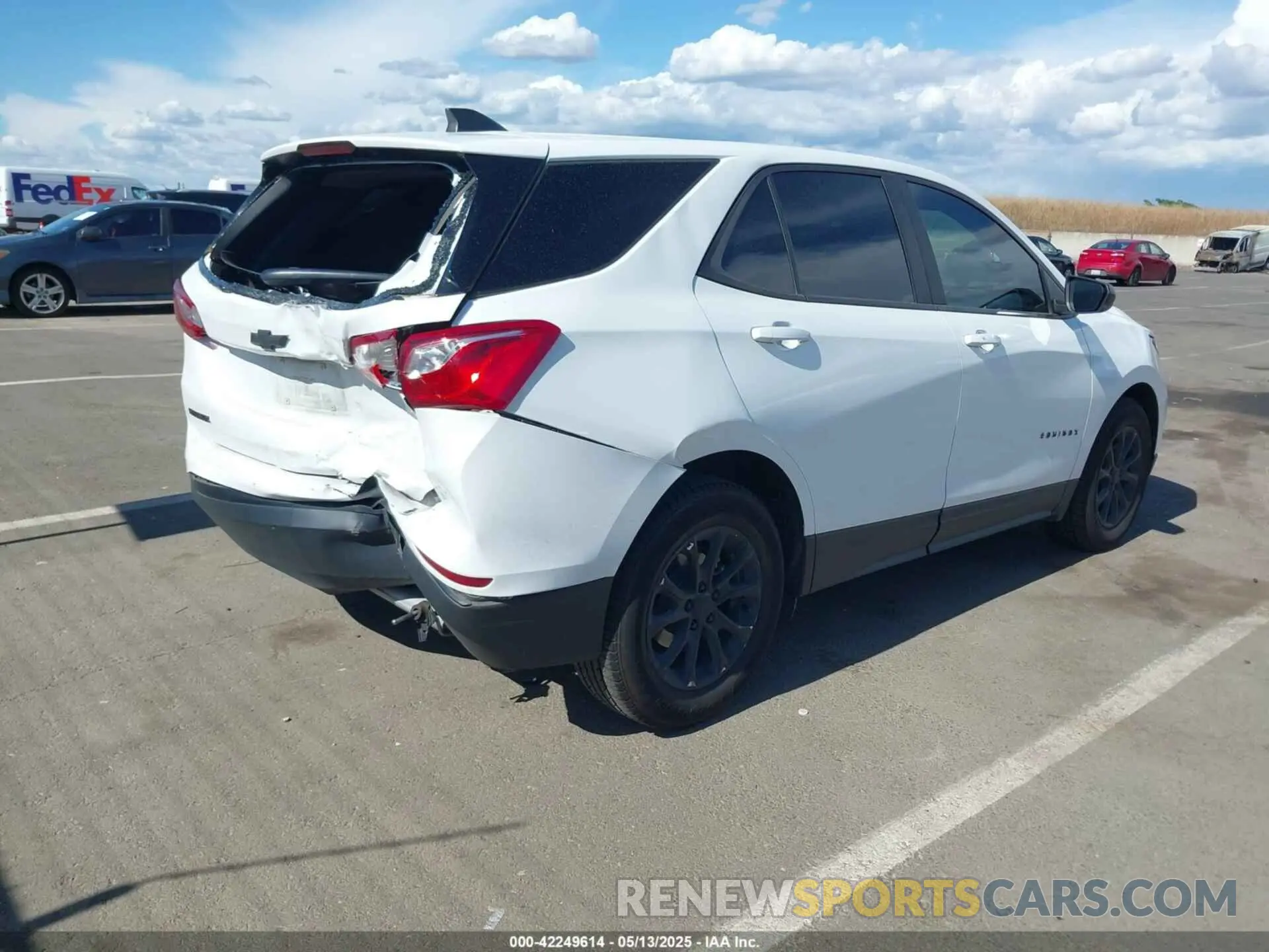 4 Photograph of a damaged car 3GNAXHEV1MS139594 CHEVROLET EQUINOX 2021