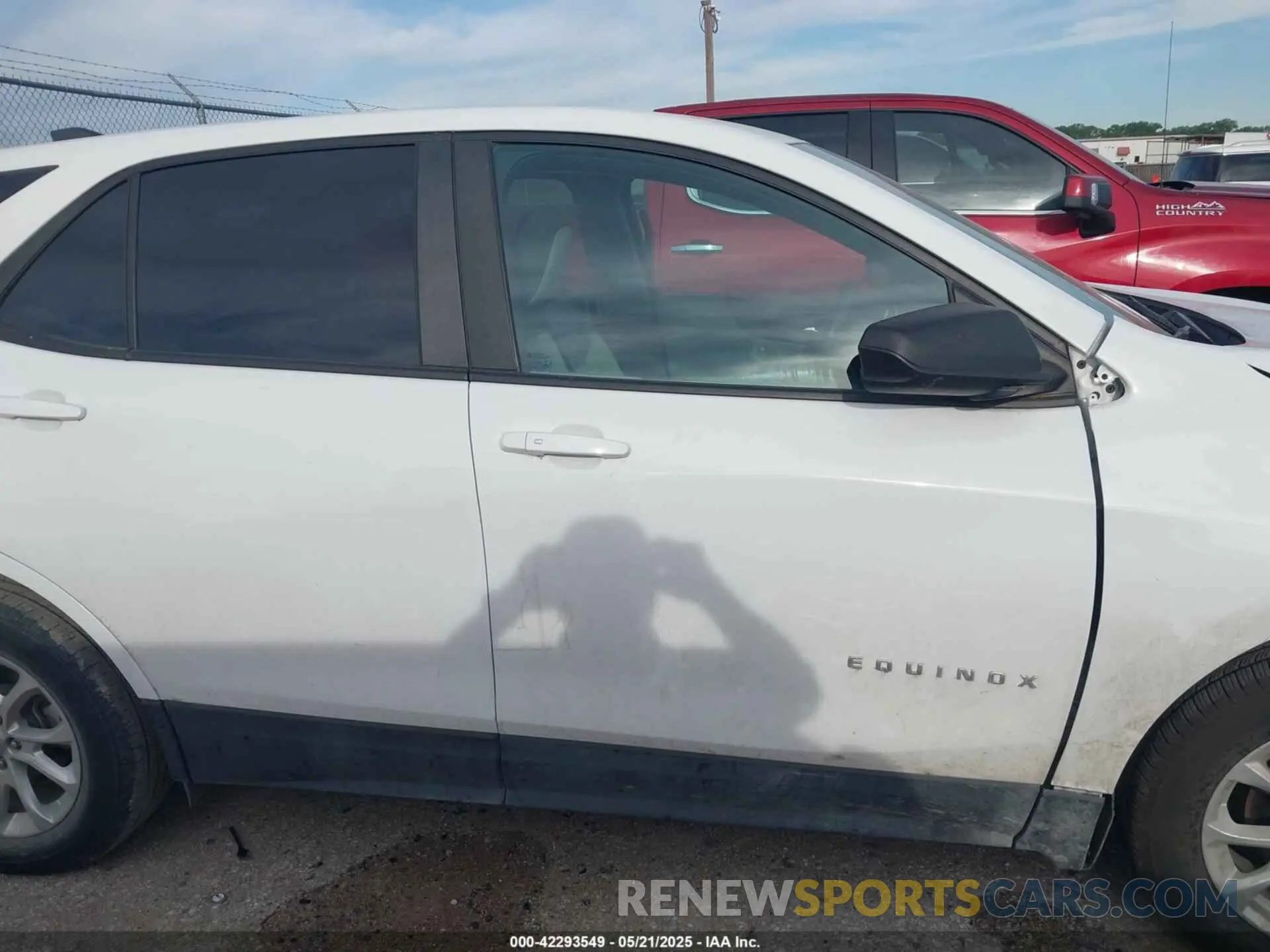 13 Photograph of a damaged car 3GNAXHEV1MS178038 CHEVROLET EQUINOX 2021