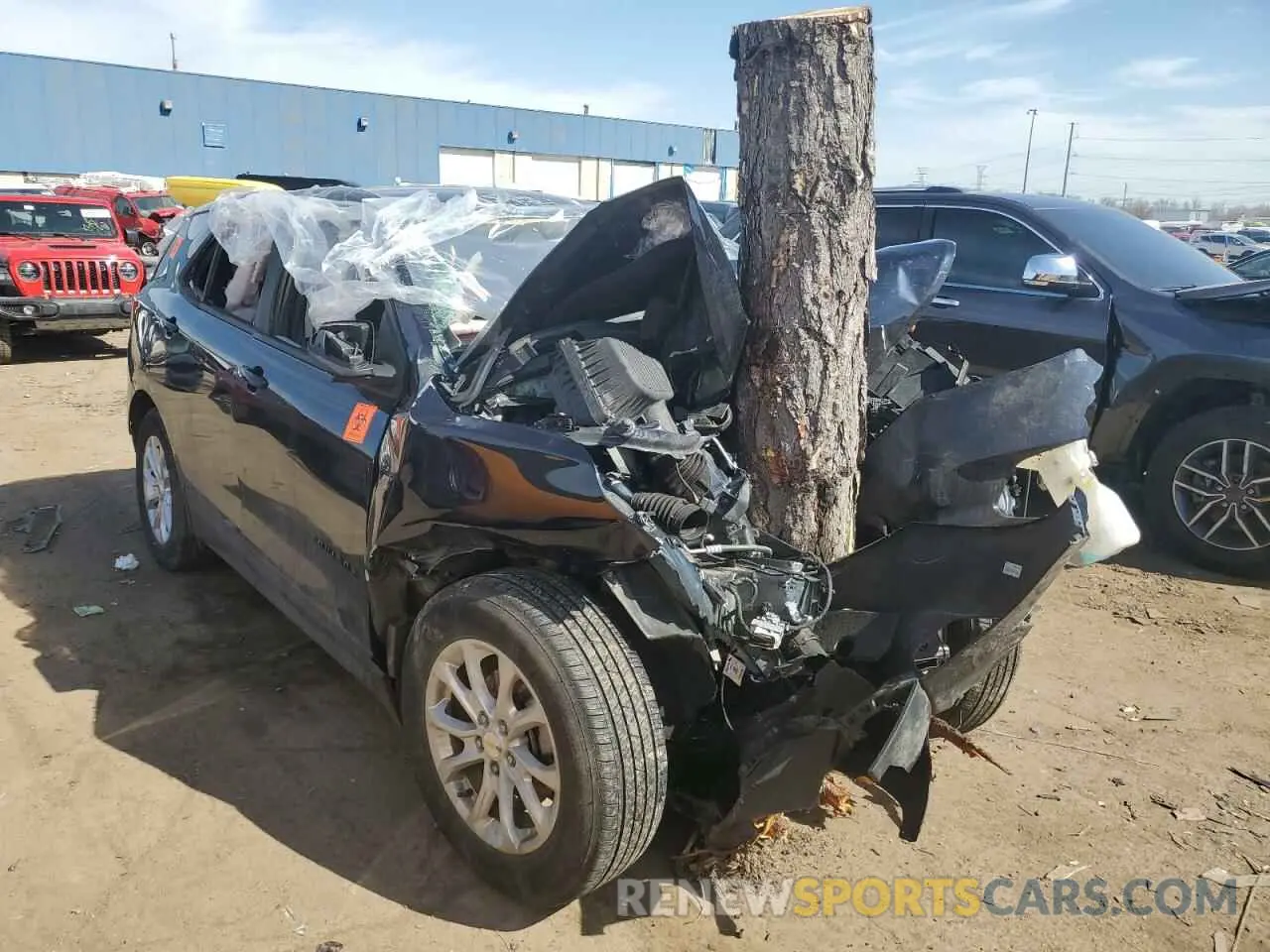 4 Фотография поврежденного автомобиля 3GNAXHEV2MS112176 CHEVROLET EQUINOX 2021