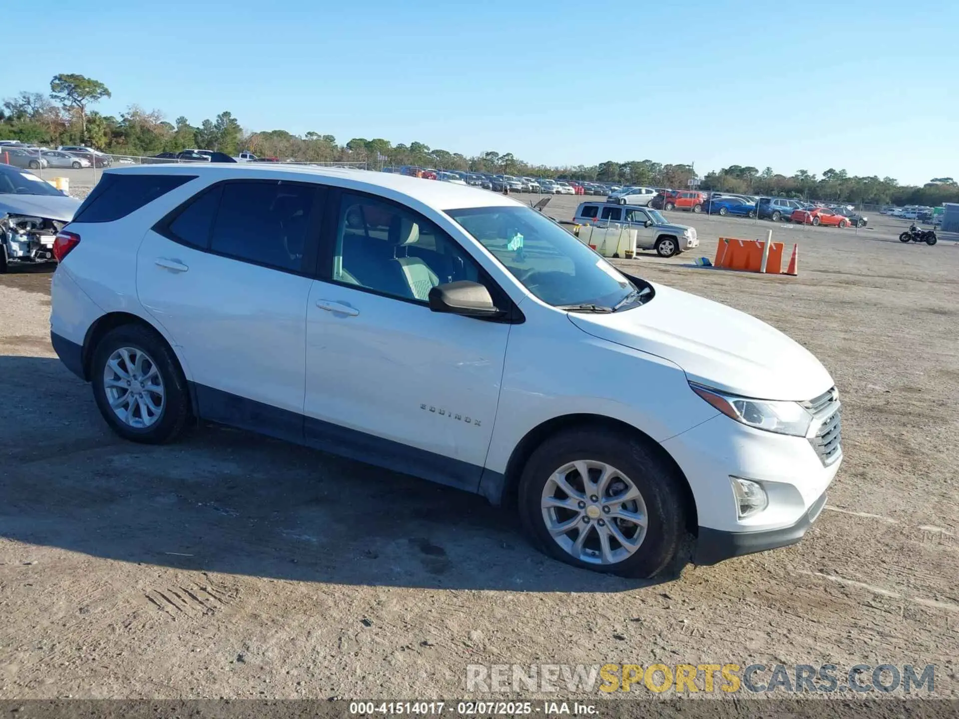 1 Фотография поврежденного автомобиля 3GNAXHEV2MS172667 CHEVROLET EQUINOX 2021