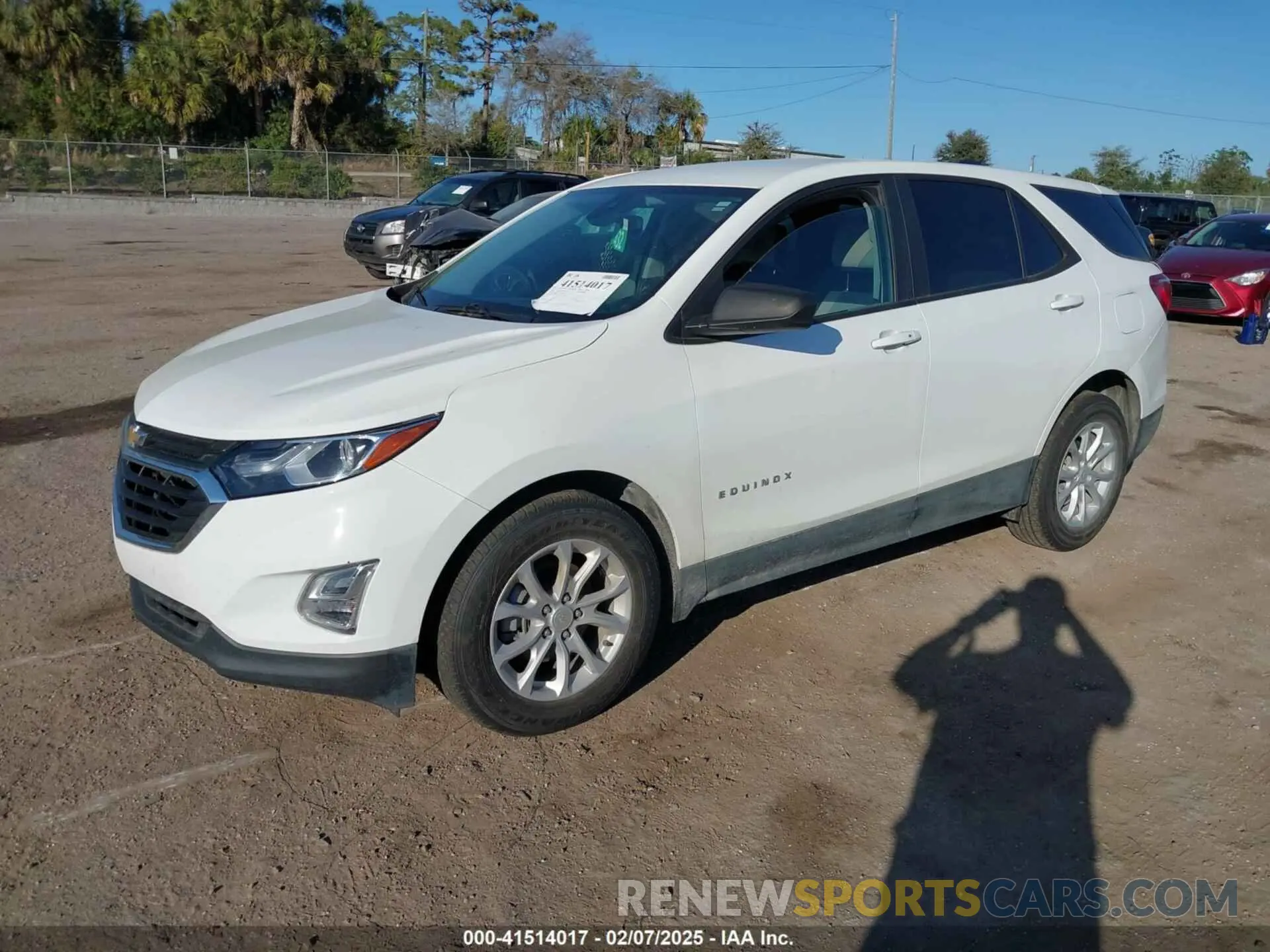 2 Фотография поврежденного автомобиля 3GNAXHEV2MS172667 CHEVROLET EQUINOX 2021