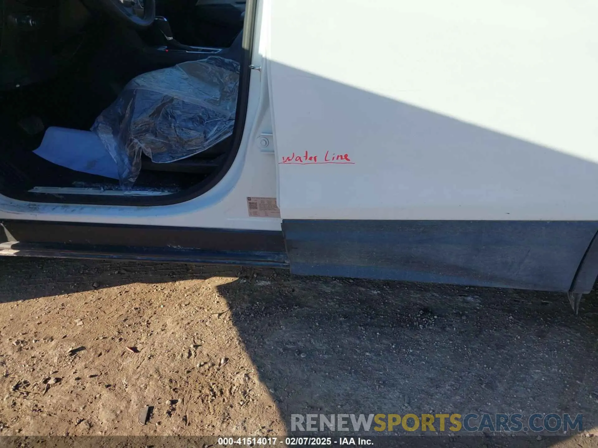 6 Фотография поврежденного автомобиля 3GNAXHEV2MS172667 CHEVROLET EQUINOX 2021