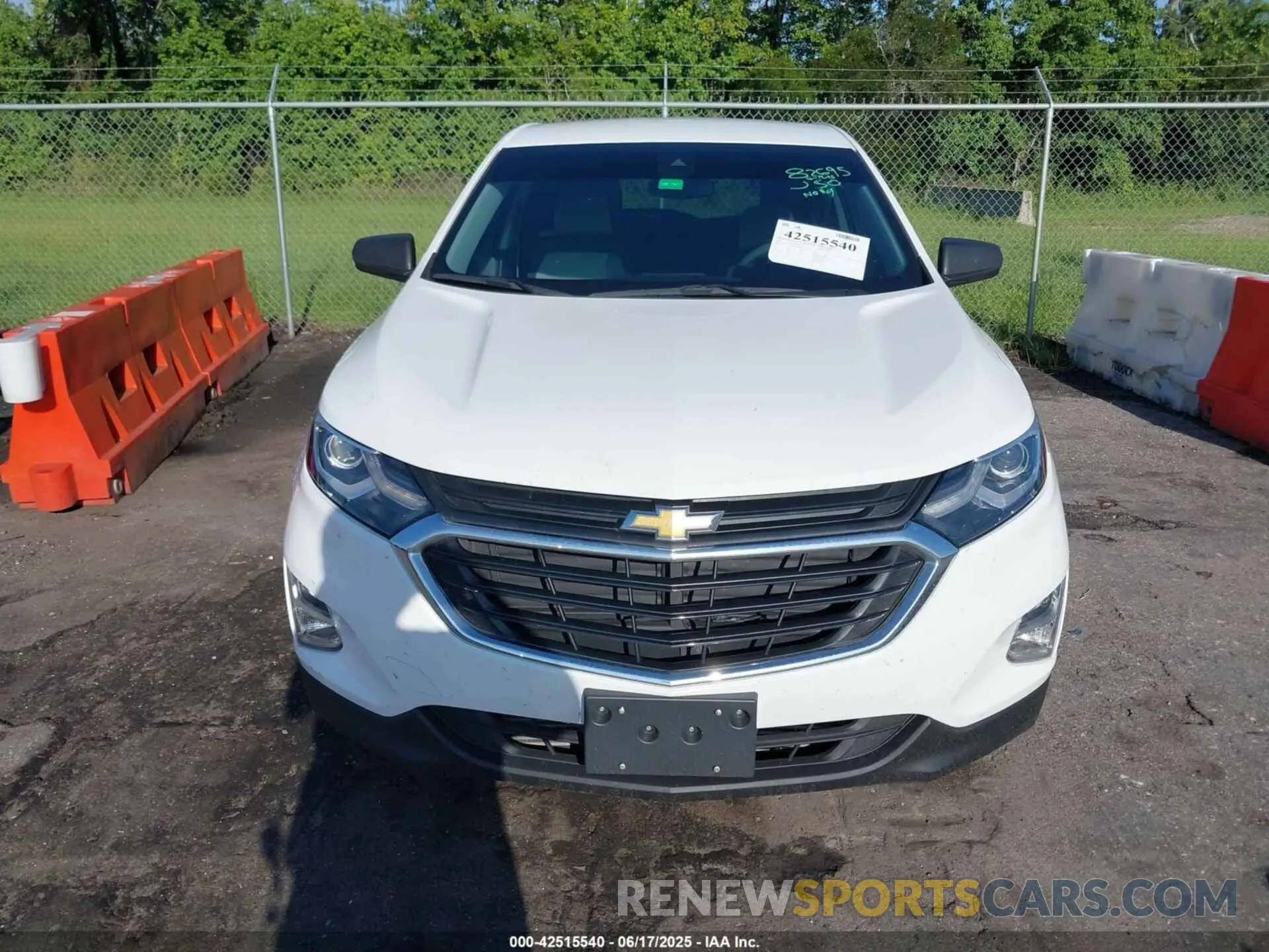 11 Photograph of a damaged car 3GNAXHEV2MS176931 CHEVROLET EQUINOX 2021
