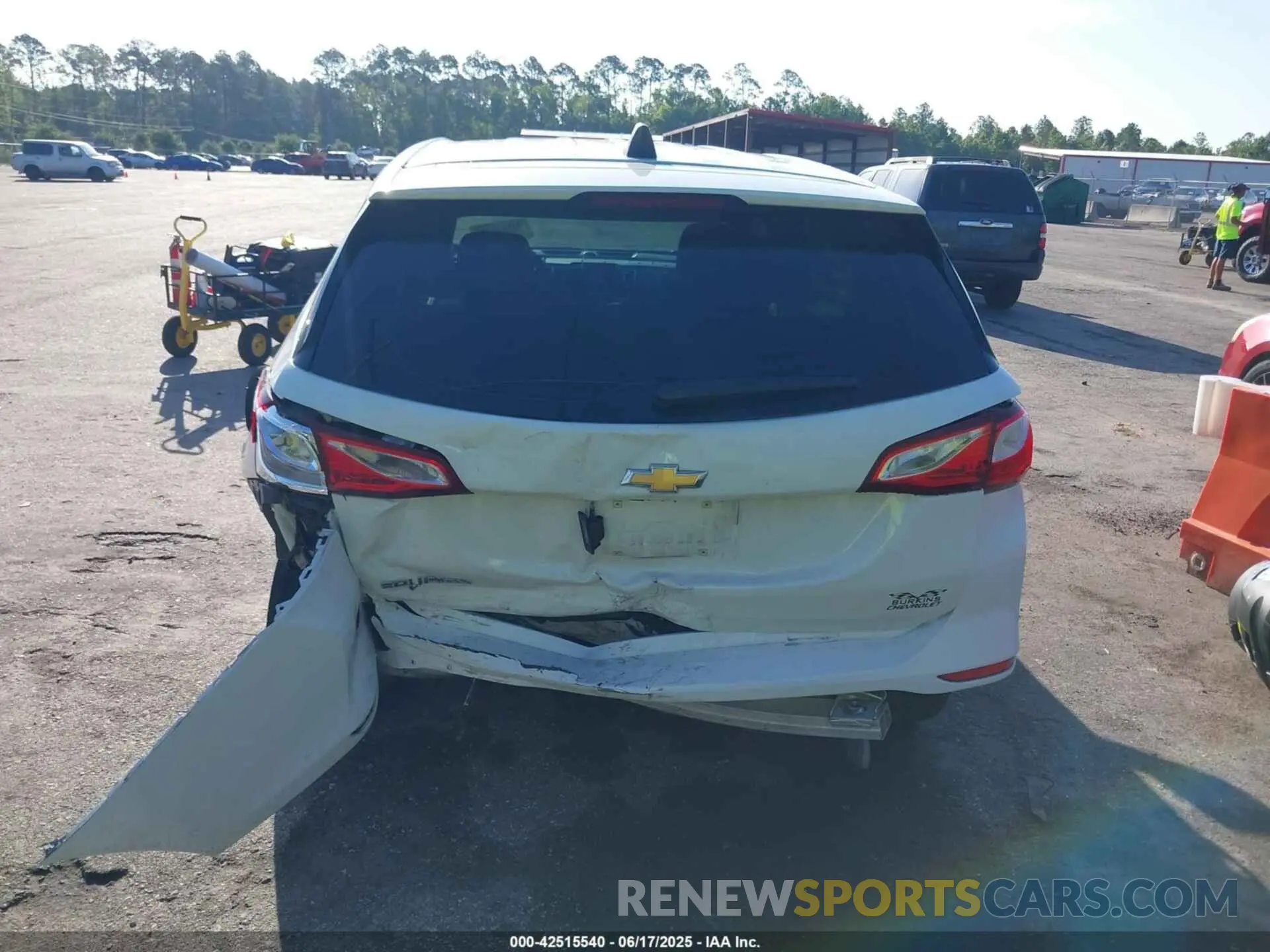 15 Photograph of a damaged car 3GNAXHEV2MS176931 CHEVROLET EQUINOX 2021
