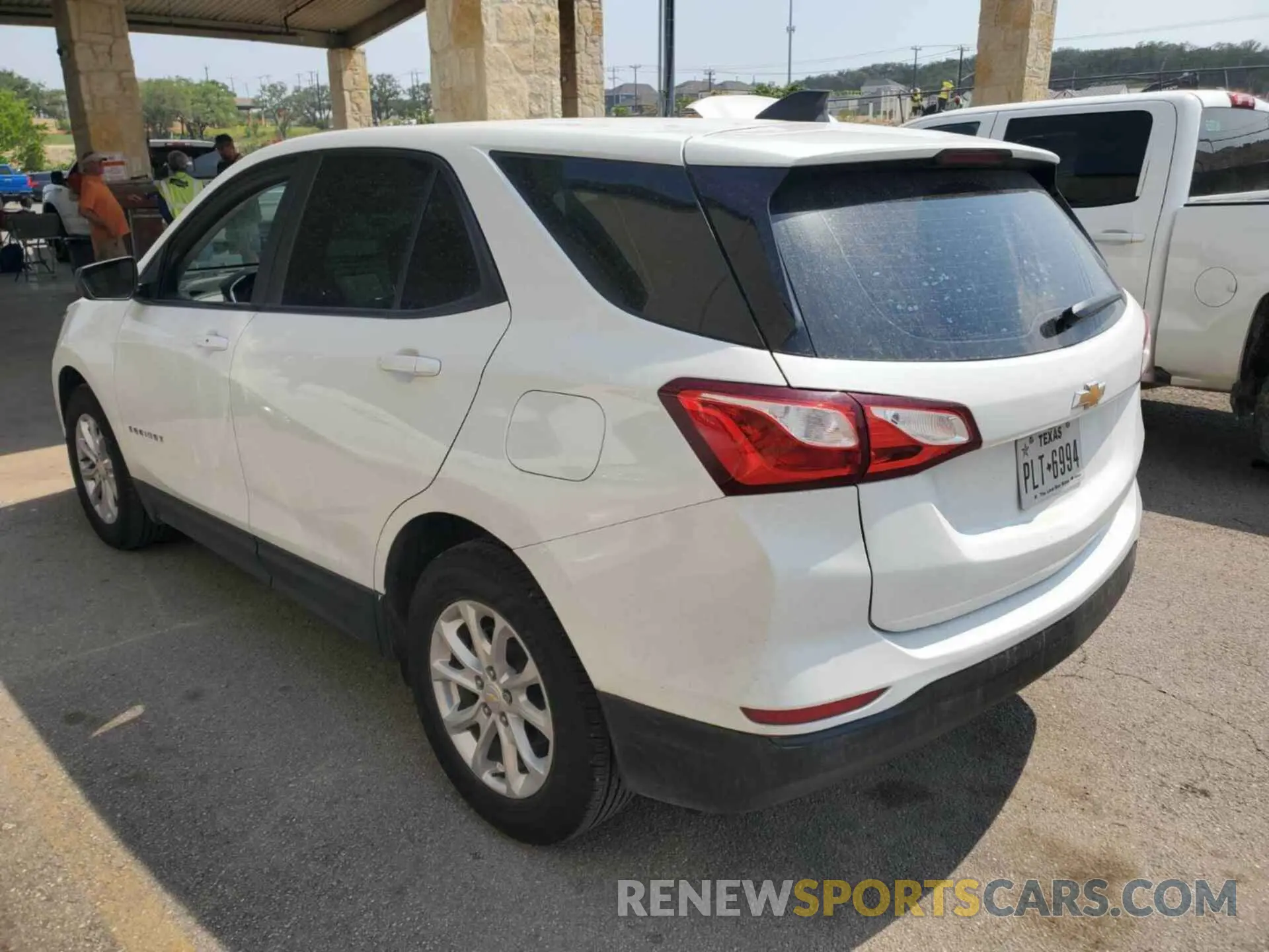 2 Photograph of a damaged car 3GNAXHEV3MS151519 CHEVROLET EQUINOX 2021